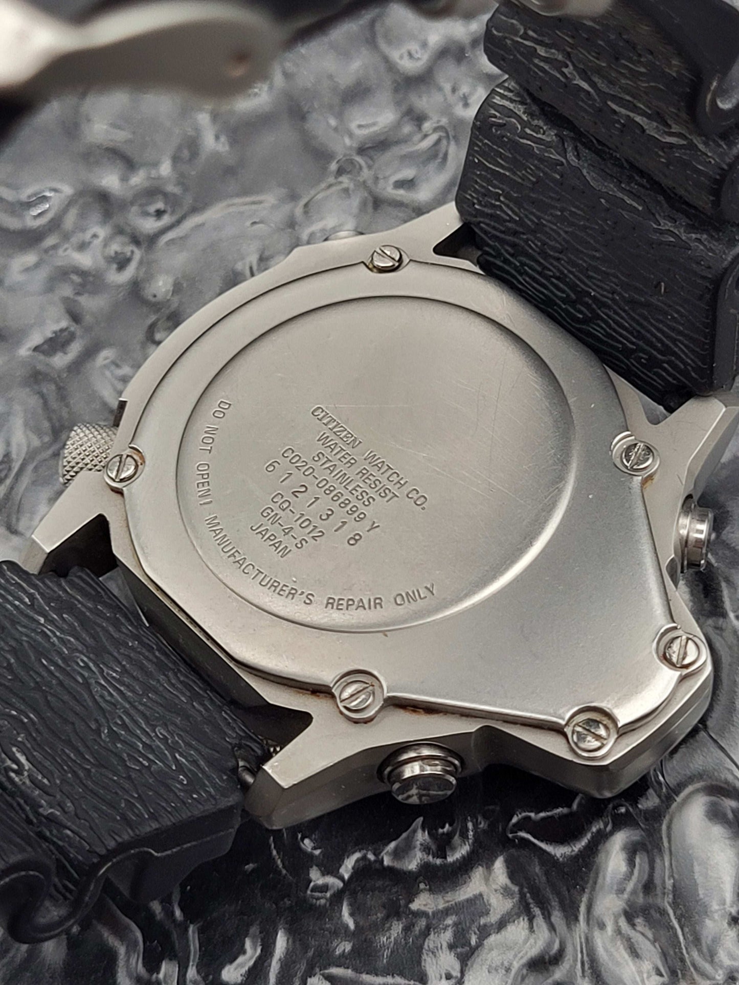 Citizen Promaster C020-086899 Y - Duiker Chronograaf - Multifunctioneel - Red Robin Watches