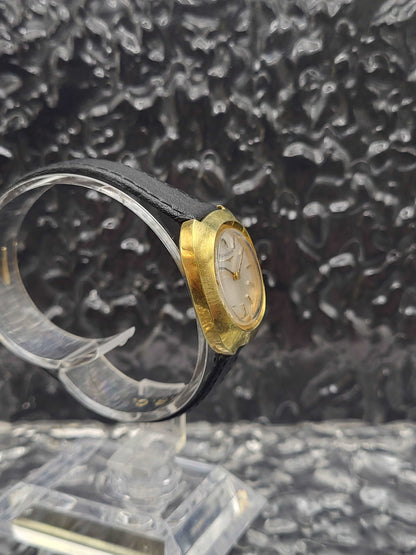 Longines Ref. 1002 - Kal. 460 - Handwinder - Dames - Zilver Sunburst