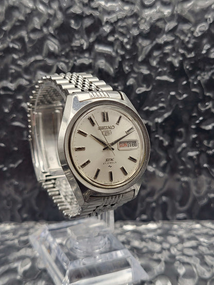 Seiko 5 DX - Ref. 5139-7000 - Dag Datum - Seiko BOR Band