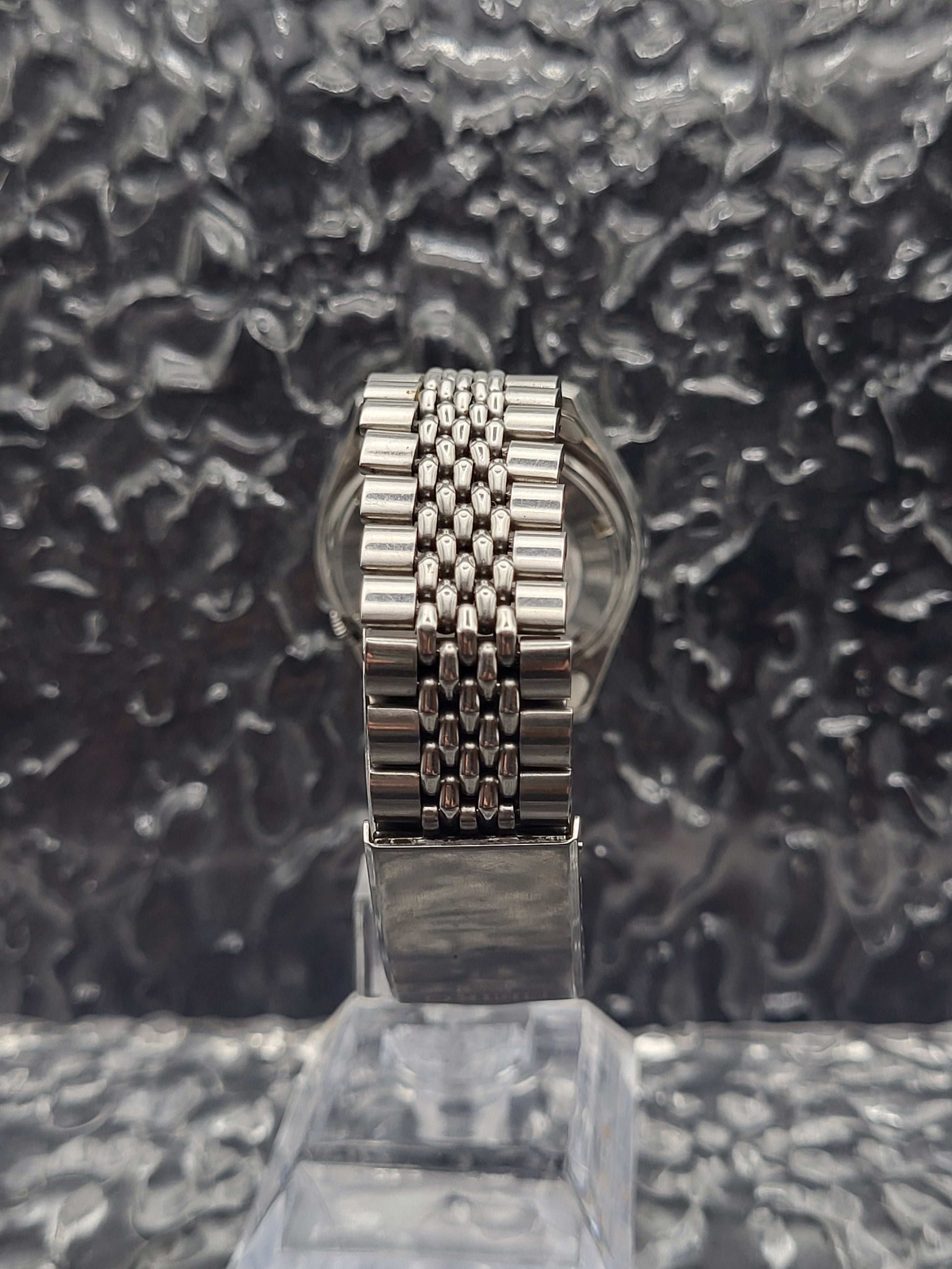 Seiko 5 DX - Ref. 5139-7000 - Dag Datum - Seiko BOR Band