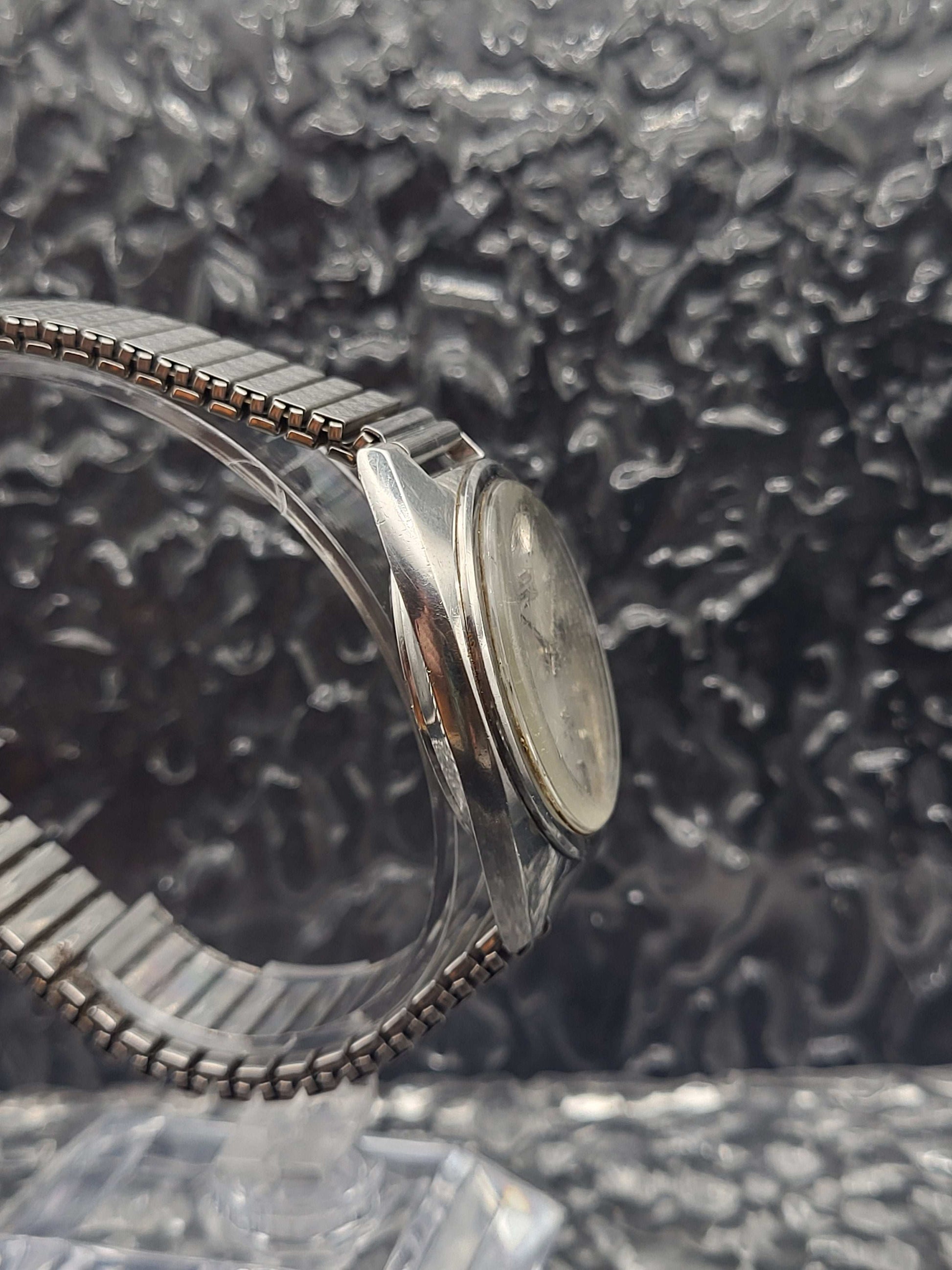 Seiko 5 Actus SS - Ref. 6106-8420 - Kanji Dag Datum