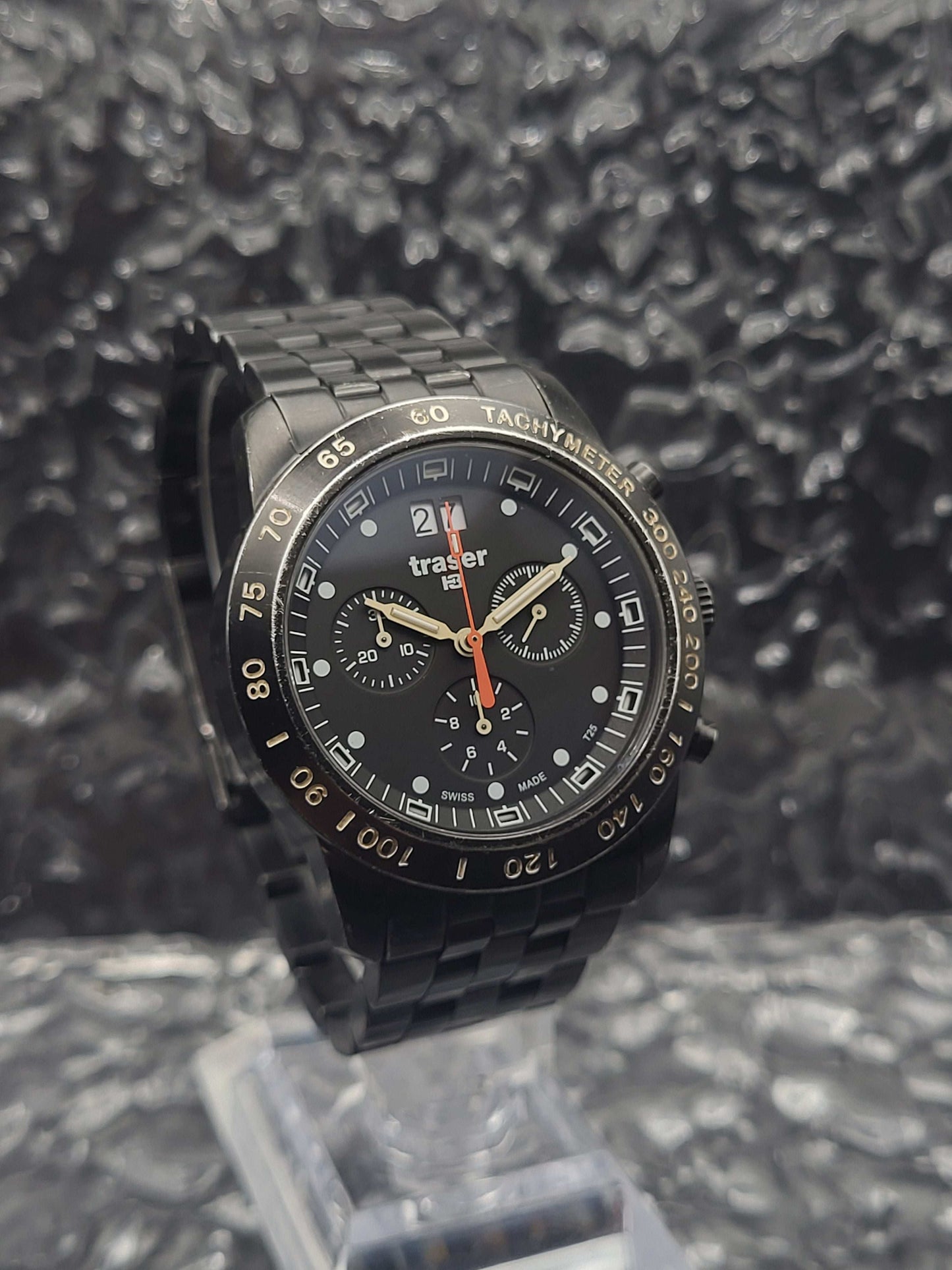 Traser H3 Classic Chronograph - Ref. T4004.357.37.01 - Black PVD - Quartz