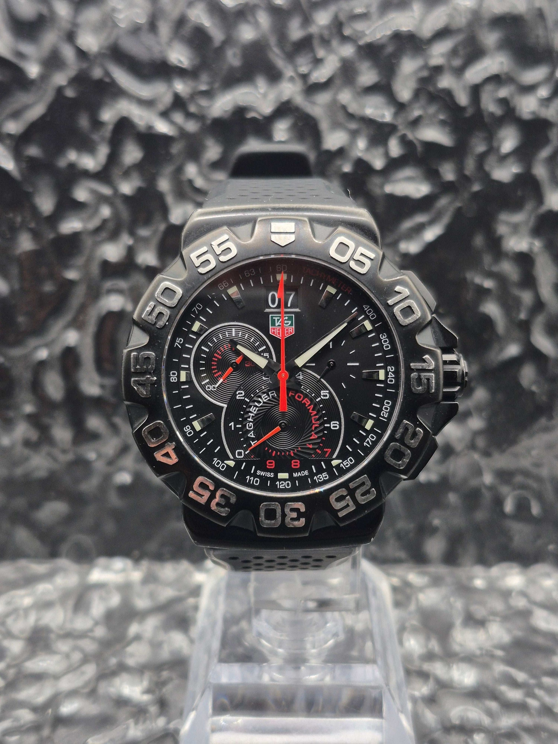 Tag Heuer Formula 1 Ref. CAH1012 Quartz Chronograph Grande Date - Red Robin Watches