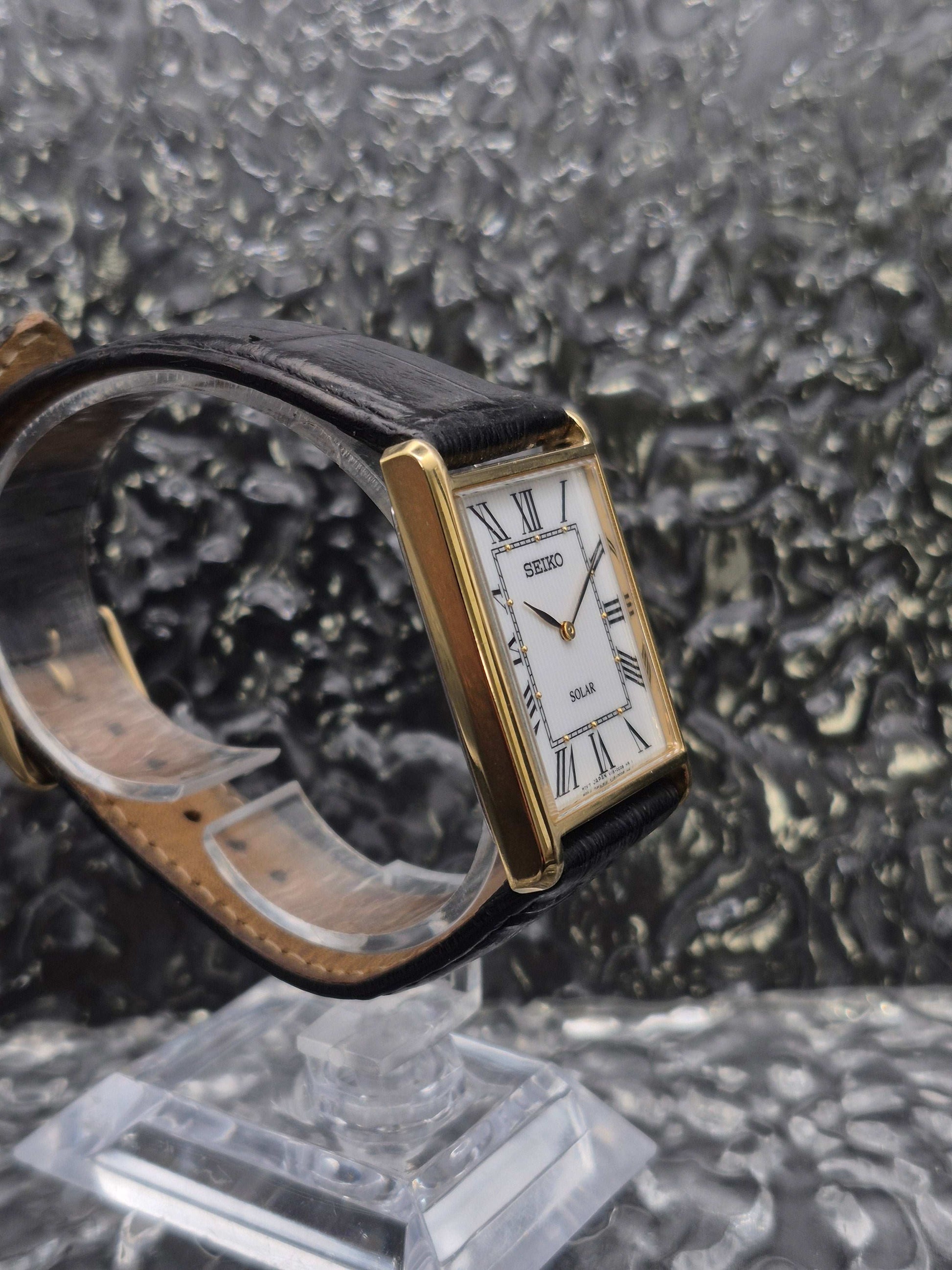 Seiko Solar Tank Ref. V115-0BC0 Gold Tone Roman Numeral Men's - Red Robin Watches