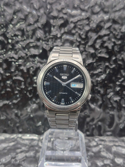 Seiko 5 Sports Ref. 7S26-01F0 Logo Dial Automatic Day Date - Red Robin Watches