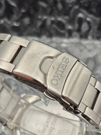 Seiko Solar Chronograph Ref. SSC769P1 - V176-0BH0 Macchina Sportiva White Dial