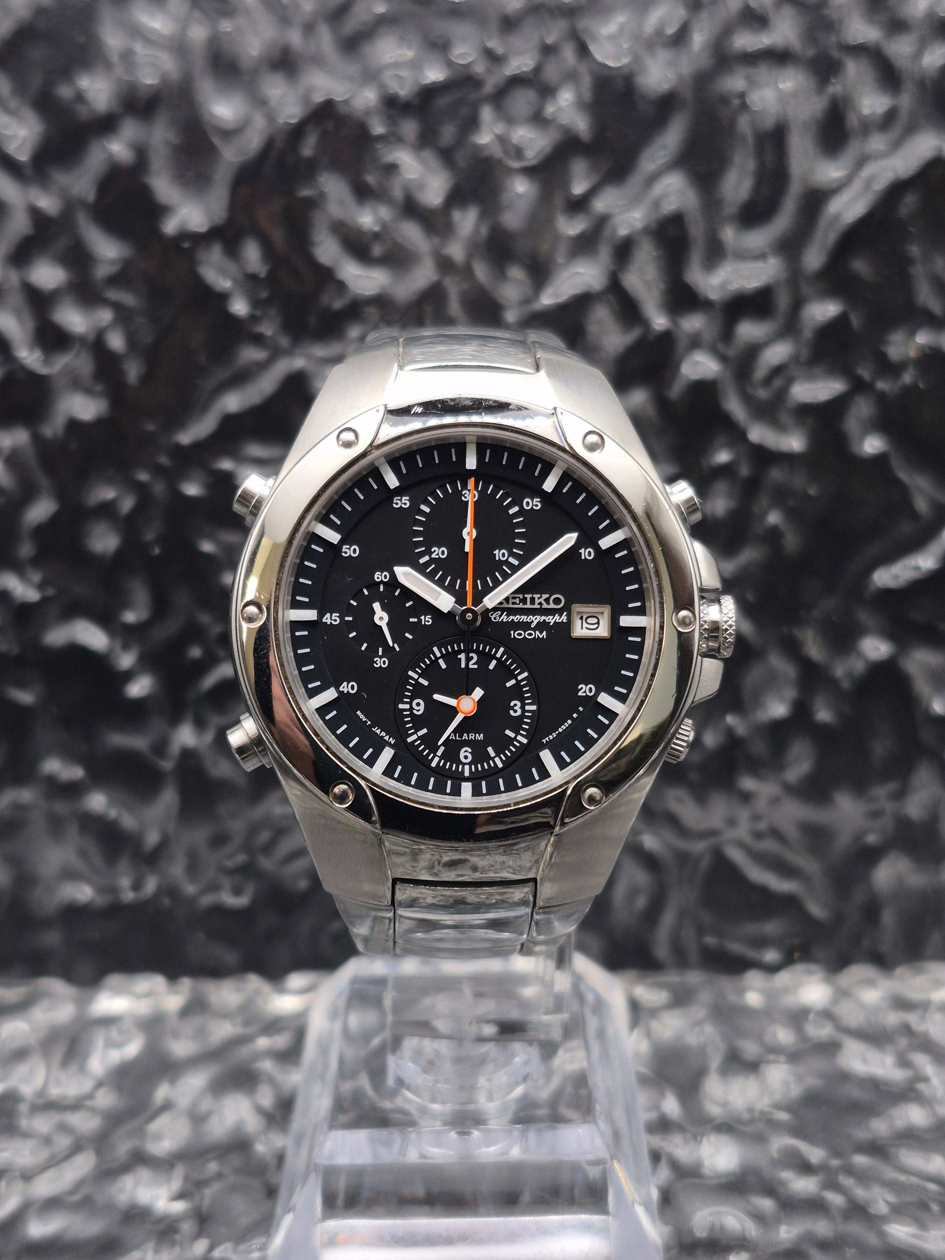 Seiko Sportura Chronograph Ref. 7T32-6N00 Sapphire Crystal - Red Robin Watches