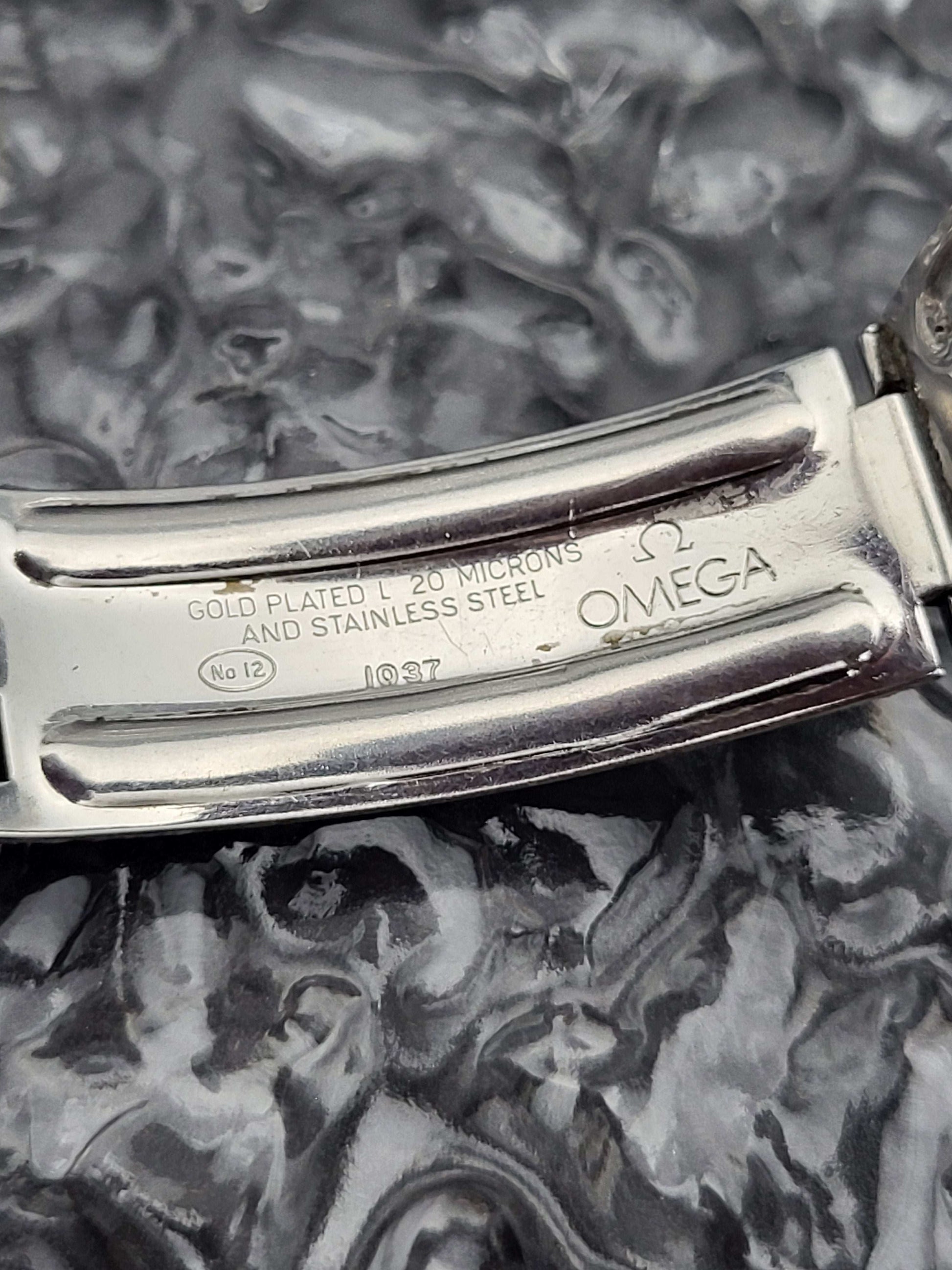 Omega - Ref. 131.004 - Cal. 600 - Manual - Zilveren Wijzerplaat - Goudkleurig - Red Robin Watches