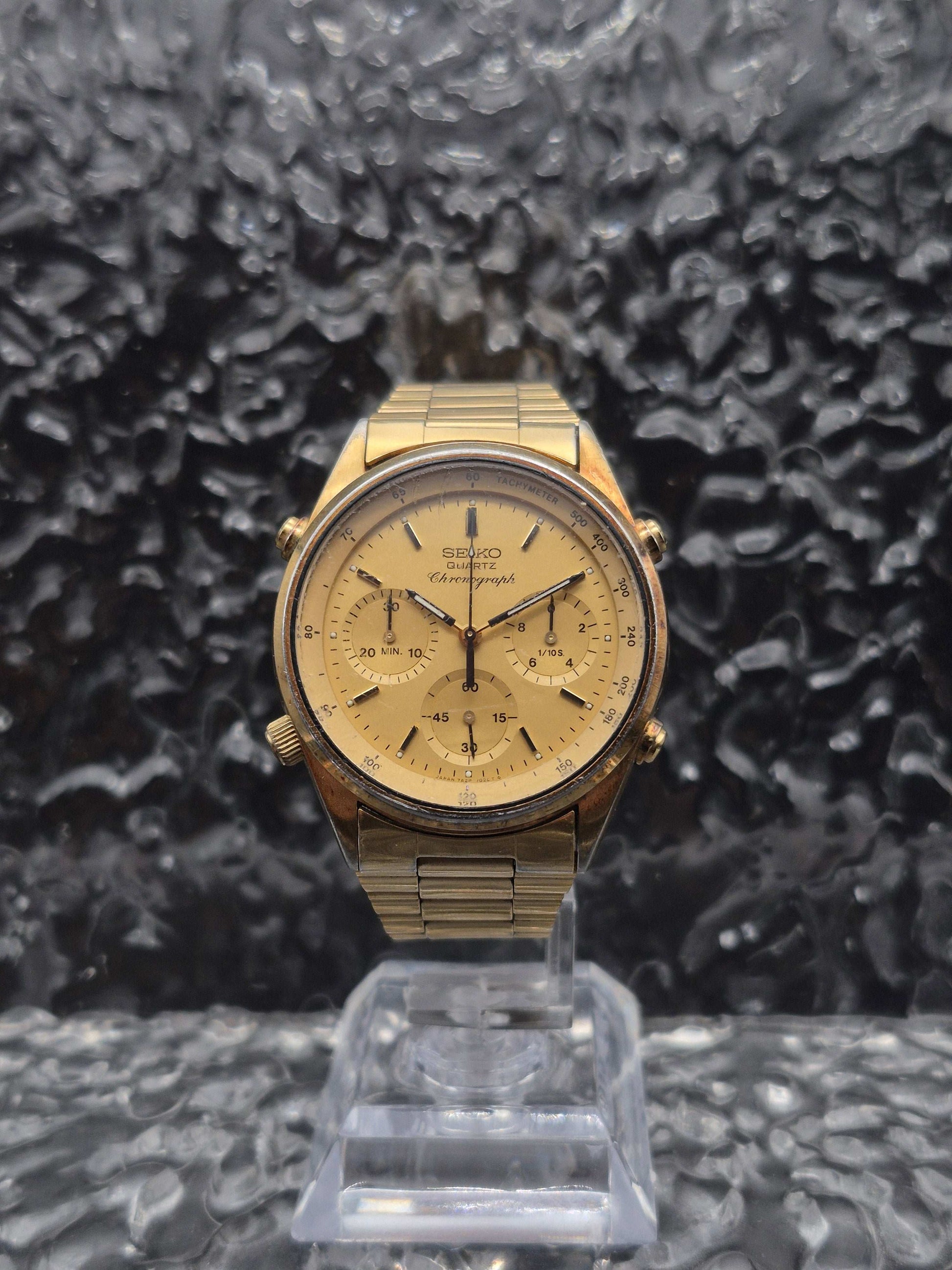 Seiko Quartz Chronograph Ref. 7A28-7020 Gold Tone 'James Bond' - Red Robin Watches