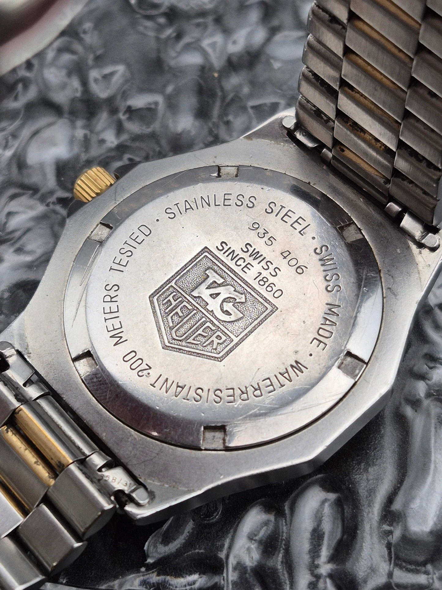 Tag Heuer Professional 200 Meters Mid Size Ref. 935.406 Quartz Diver Two Tone - Red Robin Watches