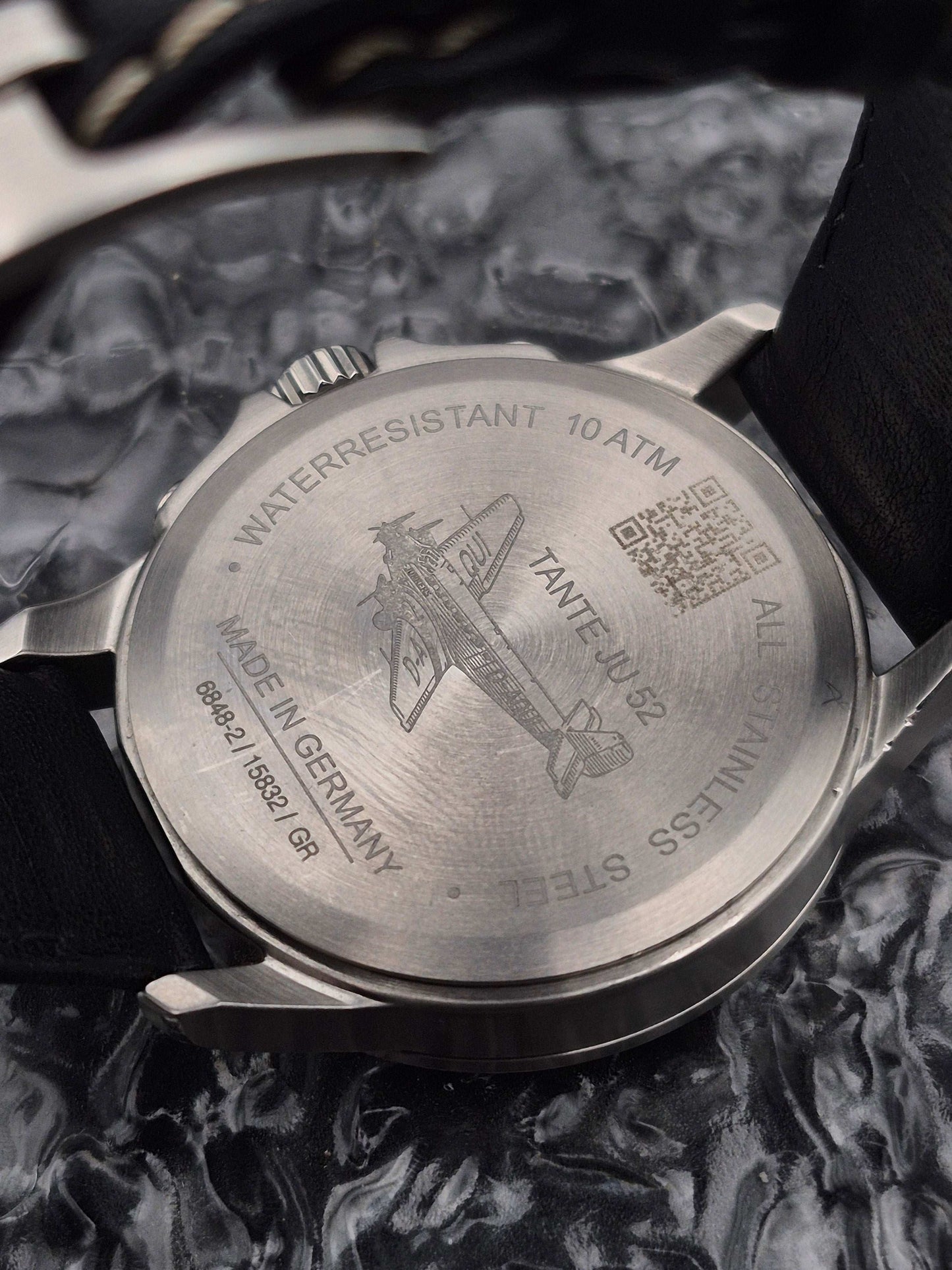 Junkers GMT Tante JU 52 Ref. 6848-2 Full Set Quartz - Red Robin Watches