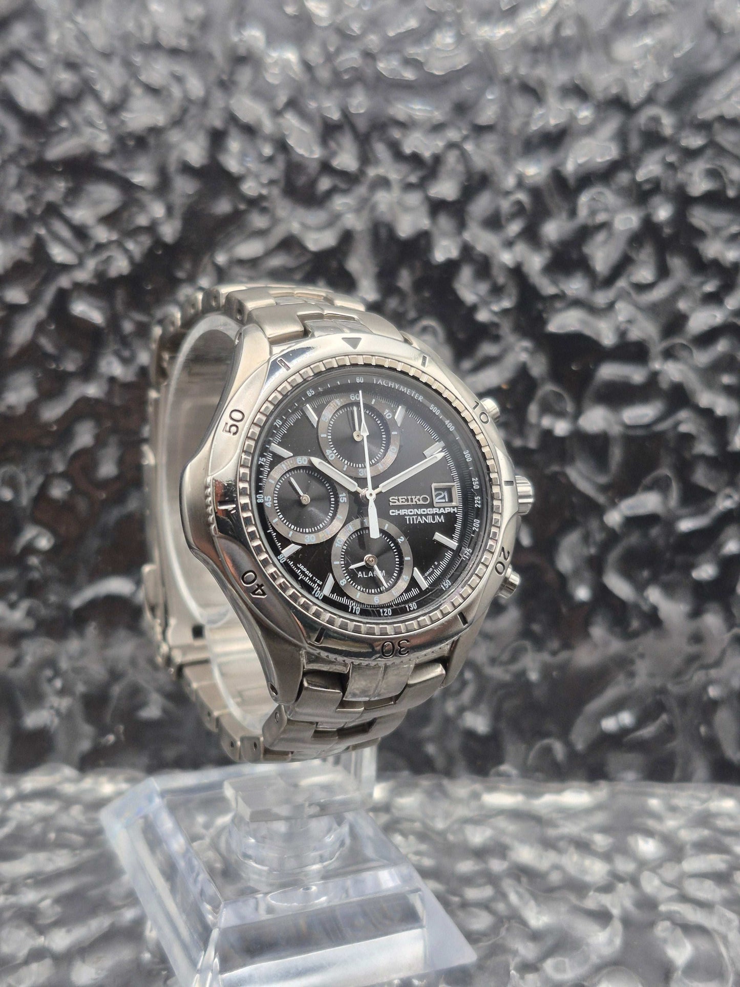 Seiko Titanium Chronograph Ref. 7T62-0AC0 Quartz - Red Robin Watches