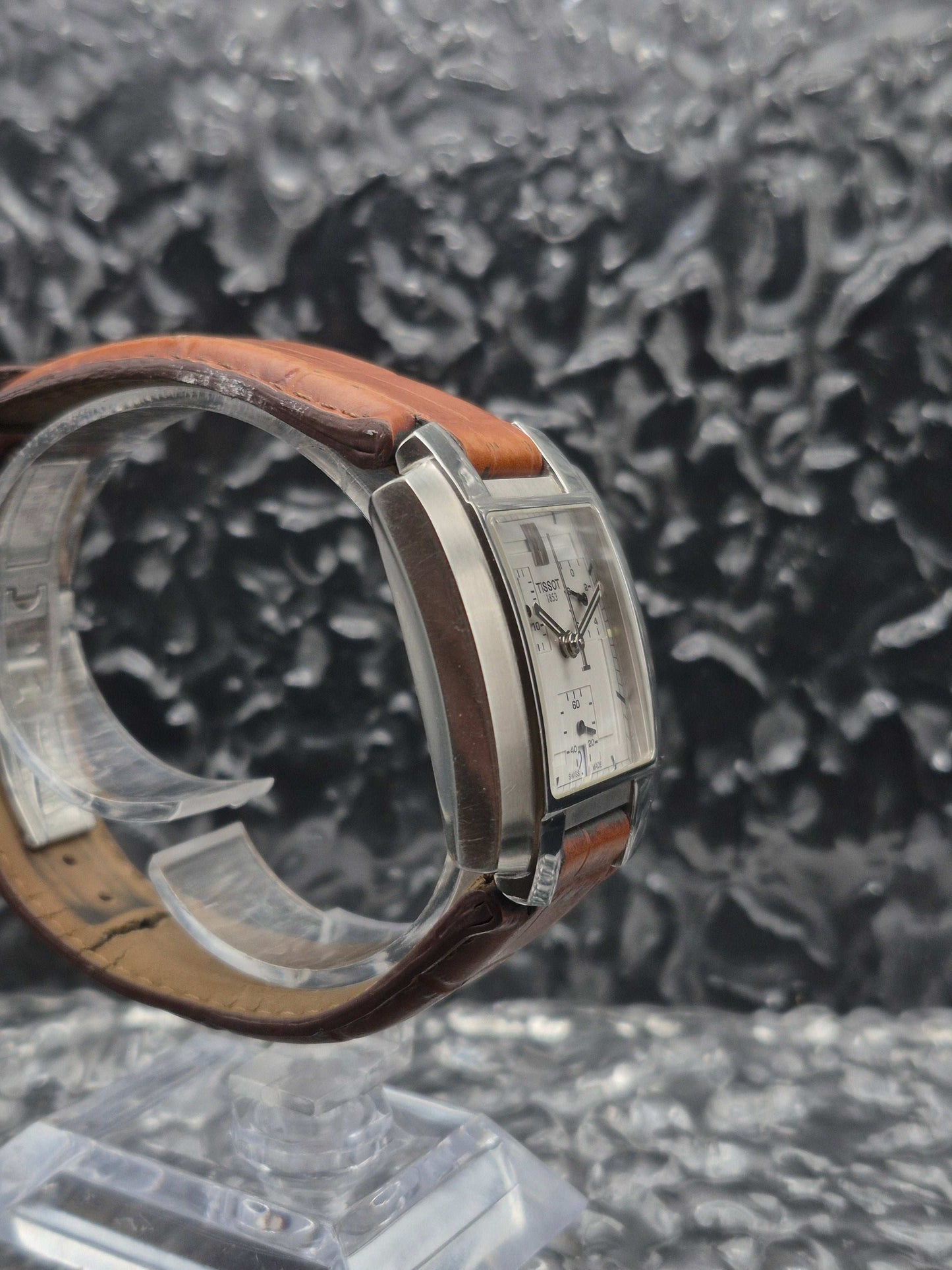 Tissot 1853 Quartz Chronograph Ref. L875/975K White Dial Swiss Made - Red Robin Watches