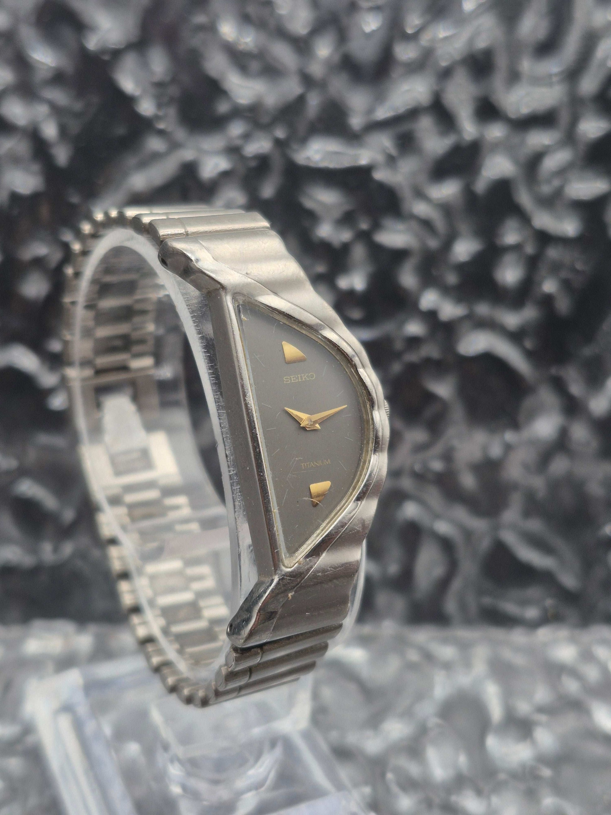 Seiko Rivoli Half Moon Ref. 1N00-F100 Full Set Titanium May 1996