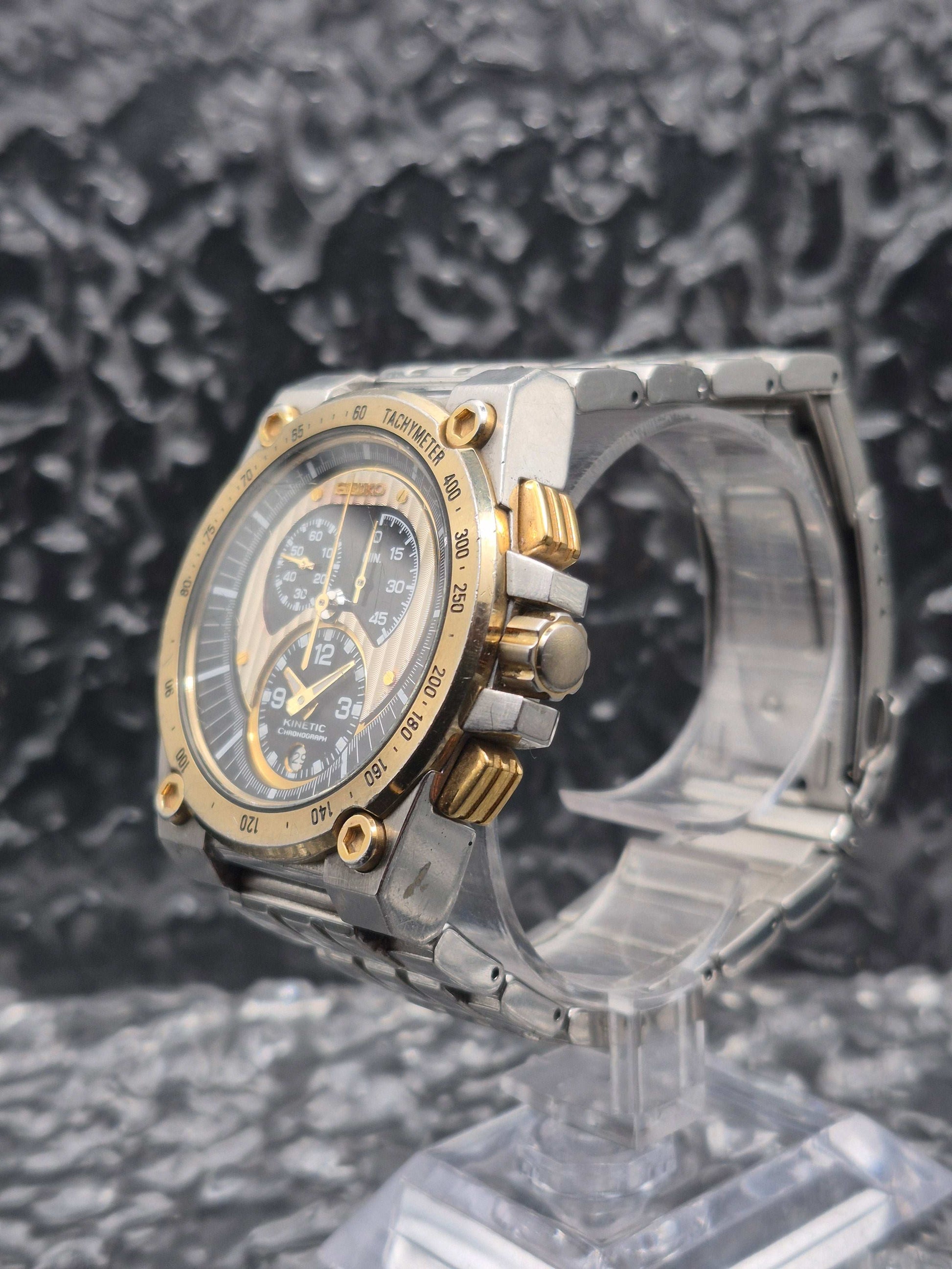 Seiko Kinetic Chronograph Ref. SNL054 - 7L22-0AV0 Two Tone