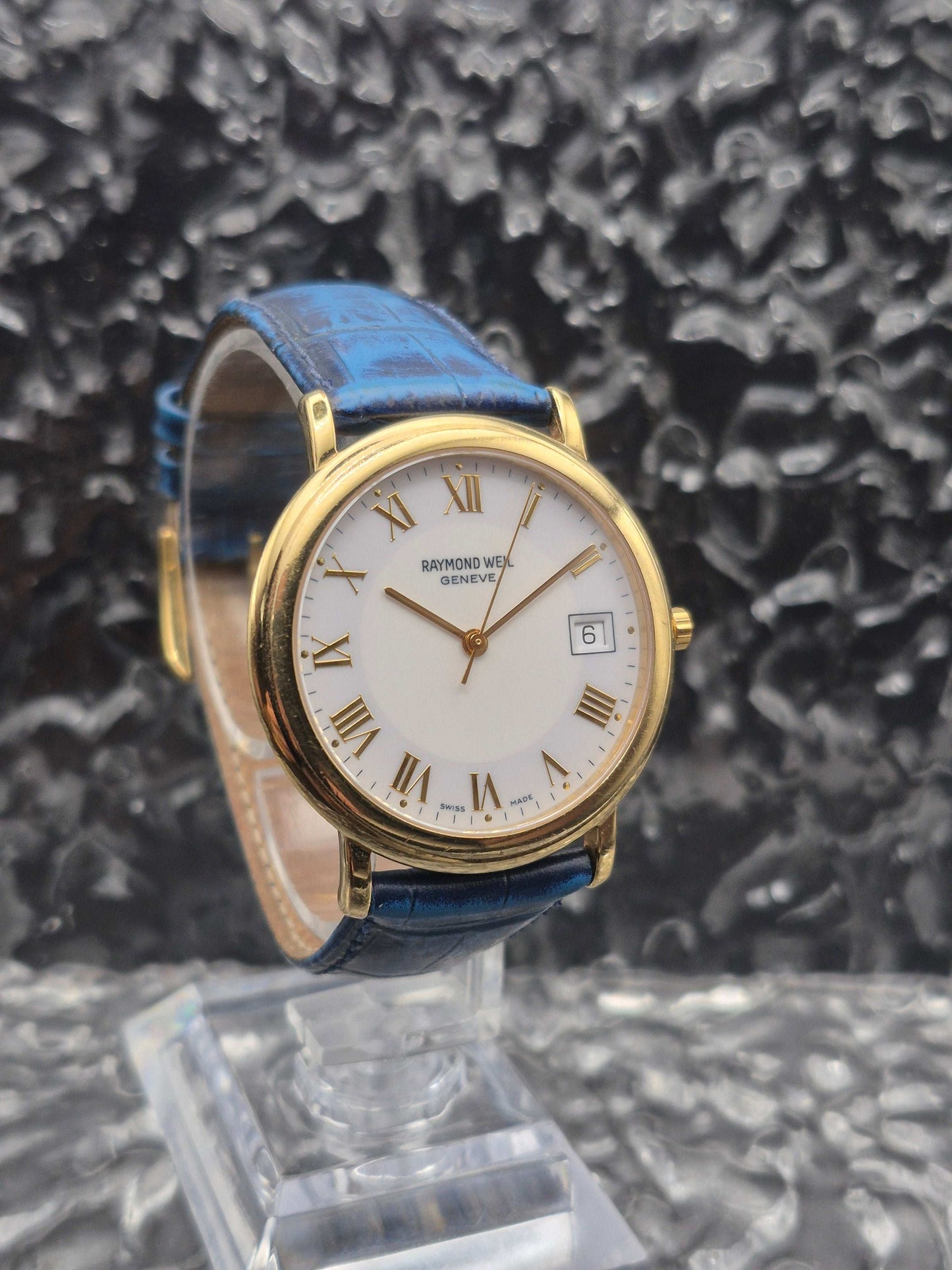 Raymond Weil Ref. 5575 18K EGP Roman Numerals Quartz