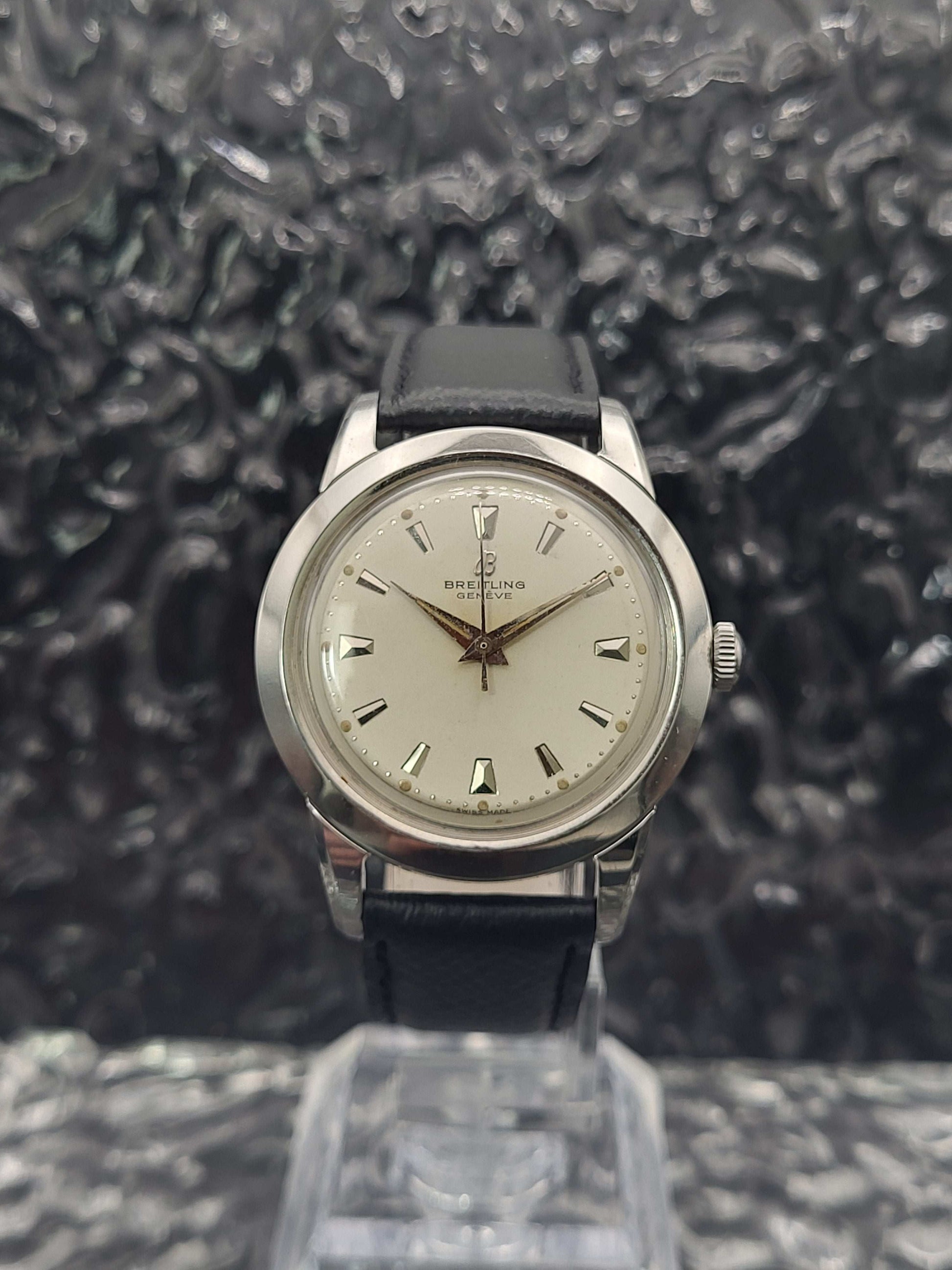 Breitling Genève - Ref. 2907 - Manual - Flush Markers
