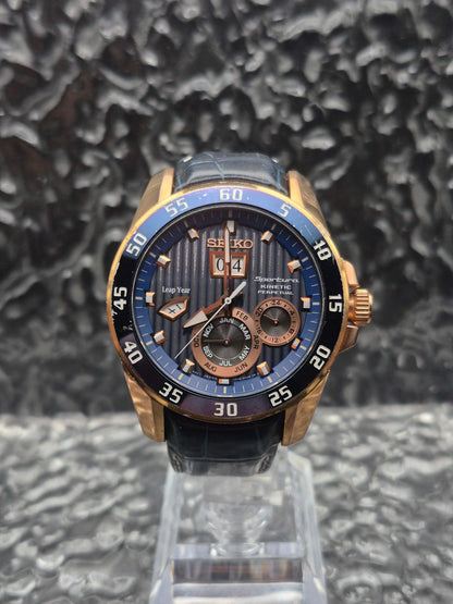 Seiko Sportura Kinetic Perpetual Ref. 7D48-0AK0 // SNP064P1
