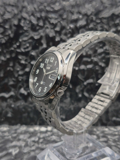 Seiko 5 Sports Ref. SNK381K1 - 7S26-01V0 Boxed Automatic Watch