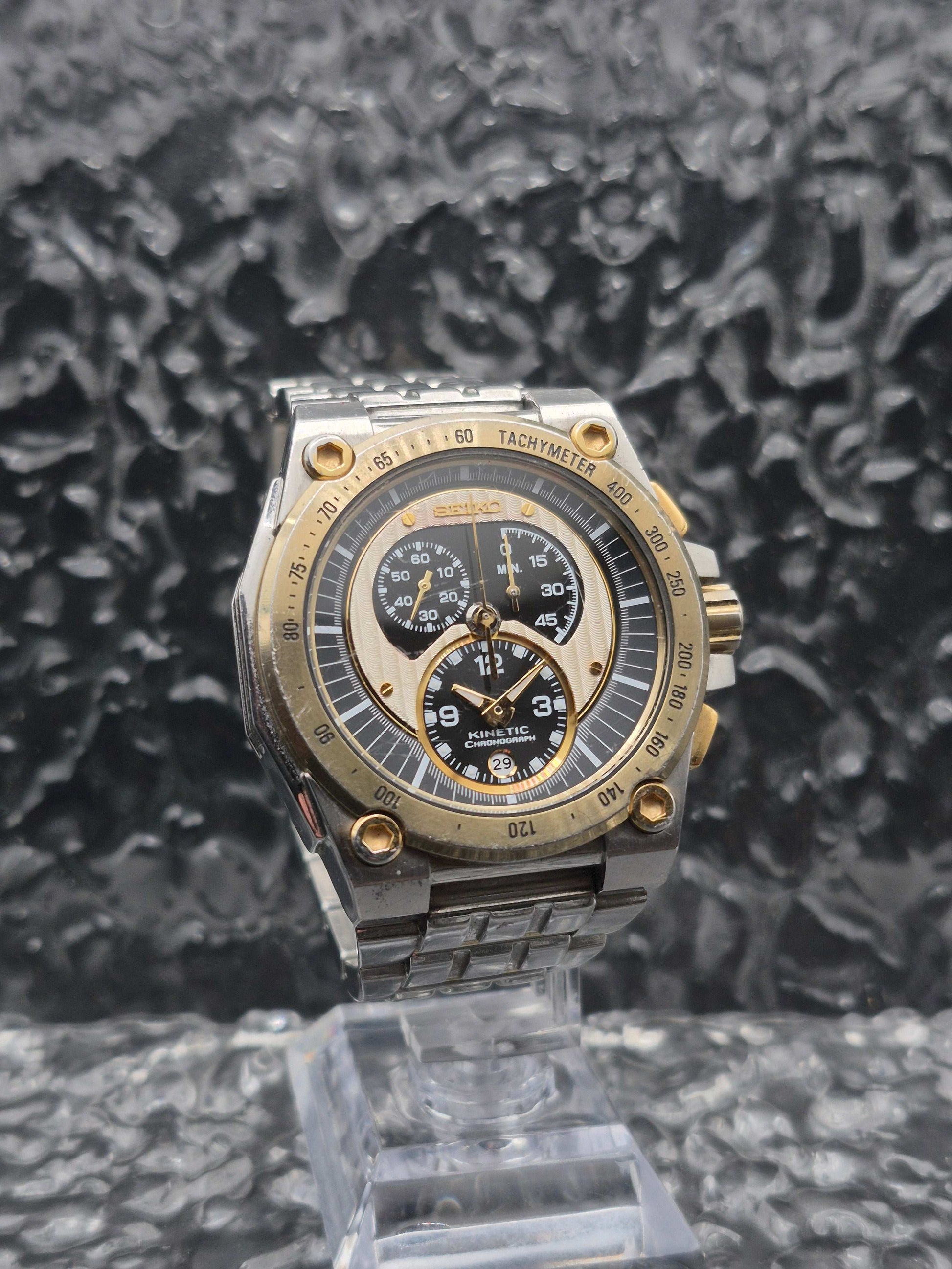 Seiko Kinetic Chronograph Ref. SNL054 - 7L22-0AV0 Two Tone