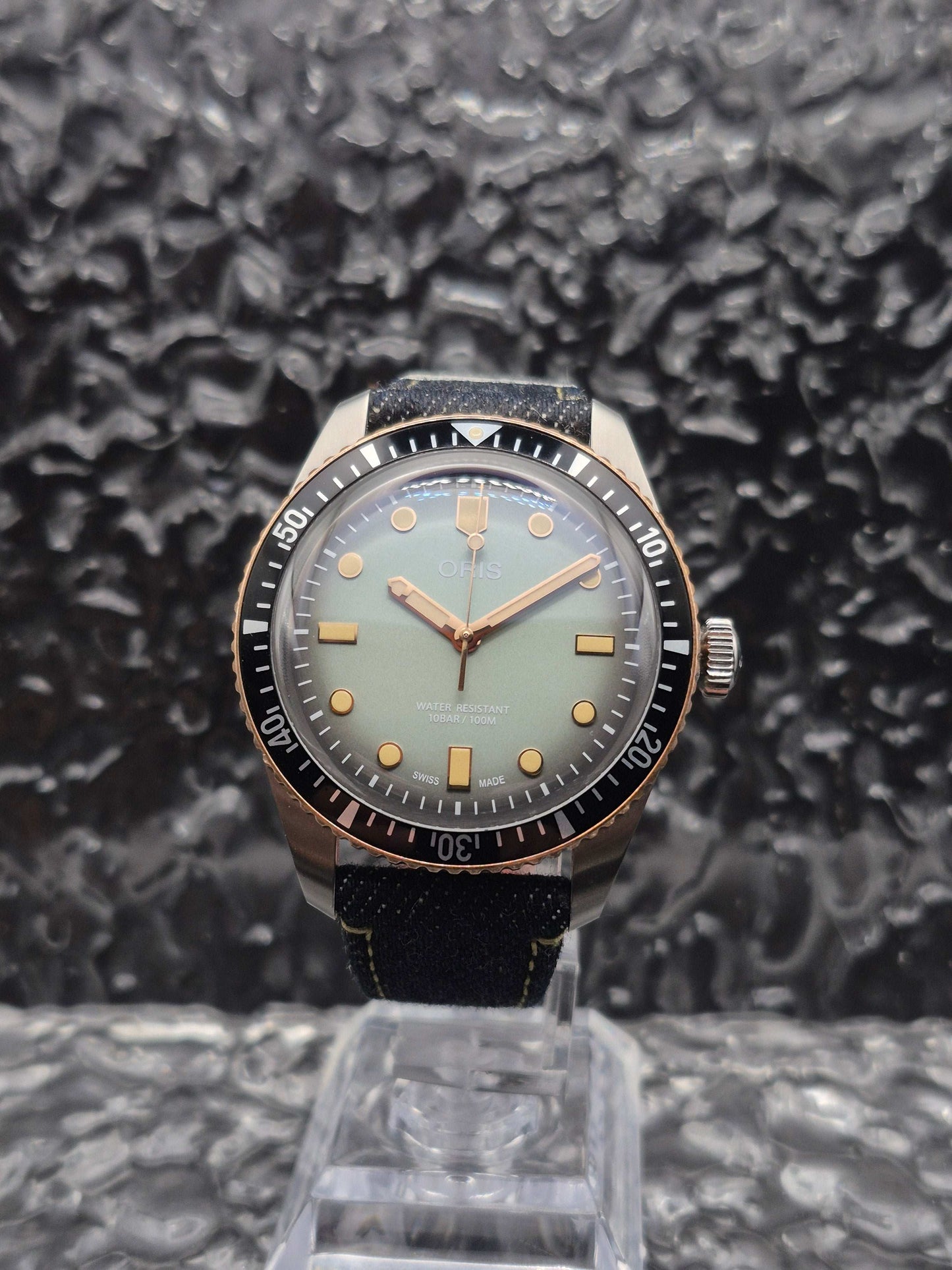 Oris Divers 65 X Momotaro Full Set Limited Edition Automatic Ref. 0173377074337 - Red Robin Watches