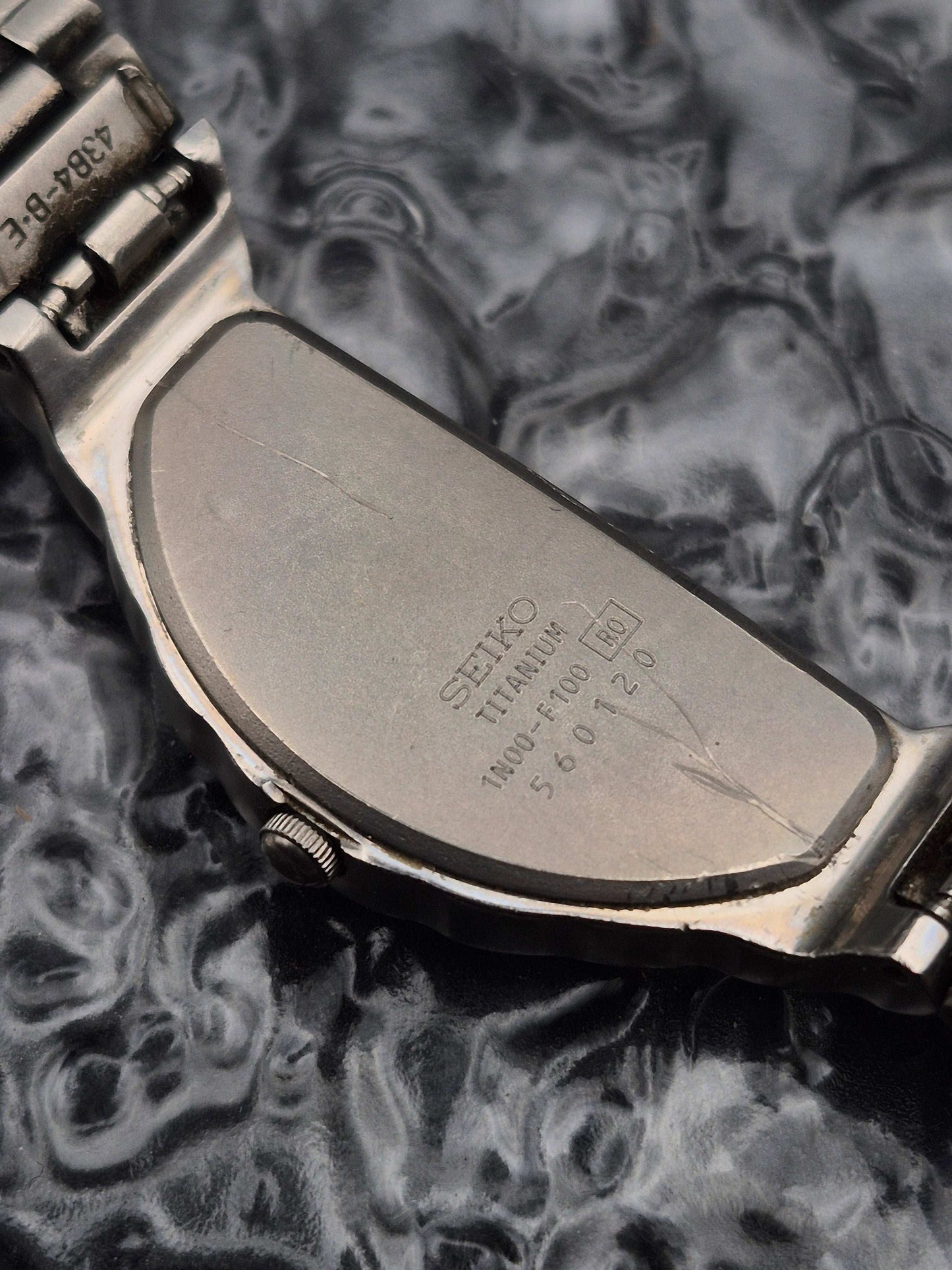 Seiko Rivoli Half Moon Ref. 1N00-F100 Full Set Titanium May 1996