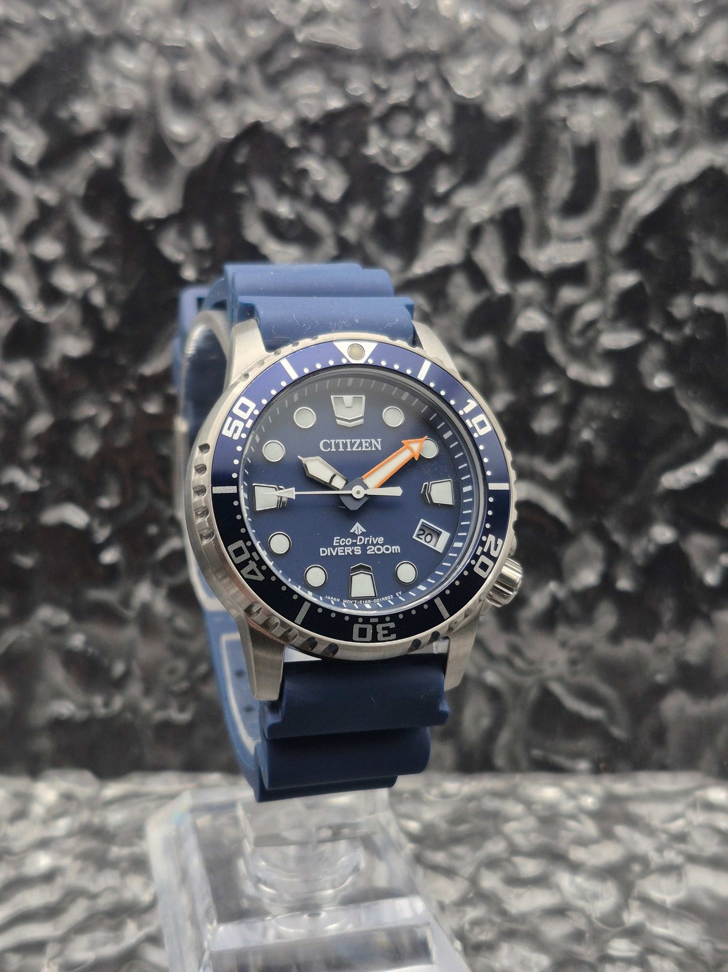 Citizen Promaster Eco-Drive Ref. E168-0029J02 Blue Dial - Red Robin Watches