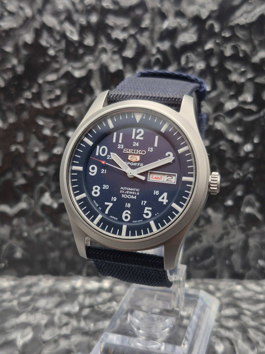 Seiko 5 Sports Ref. 7S36-03J0 SNZG11J1 Automatic Military Watch