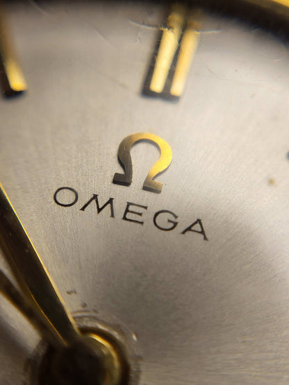 Omega - Ref. 131.004 - Cal. 600 - Manual - Zilveren Wijzerplaat - Goudkleurig - Red Robin Watches