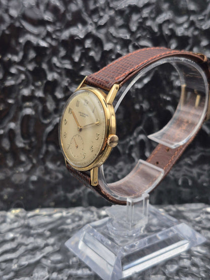 Universal Geneve Solid Gold Calatrava 18k 750 Cal. 262 Subdial Raised Markers - Red Robin Watches