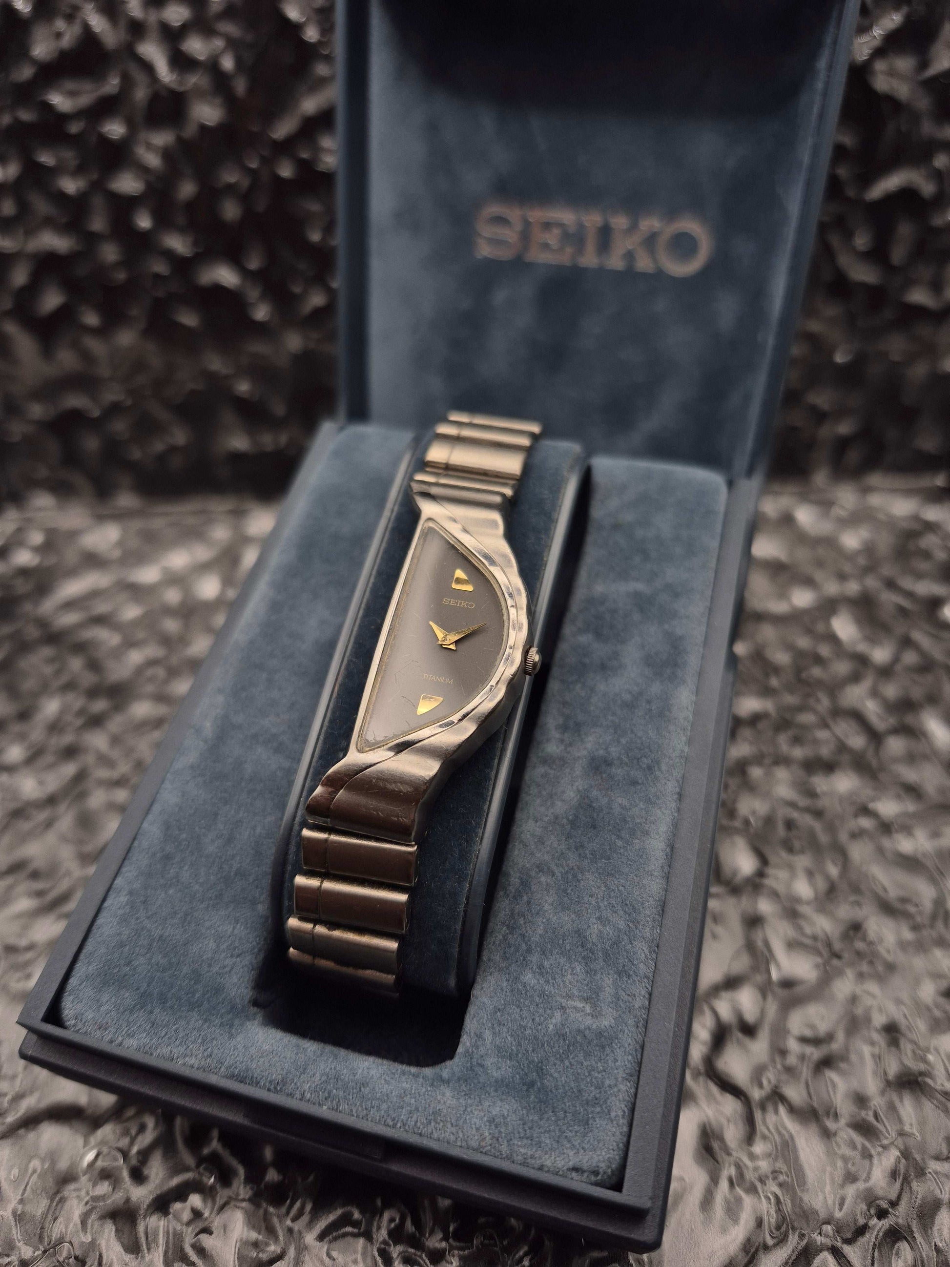 Seiko Rivoli Half Moon Ref. 1N00-F100 Full Set Titanium May 1996