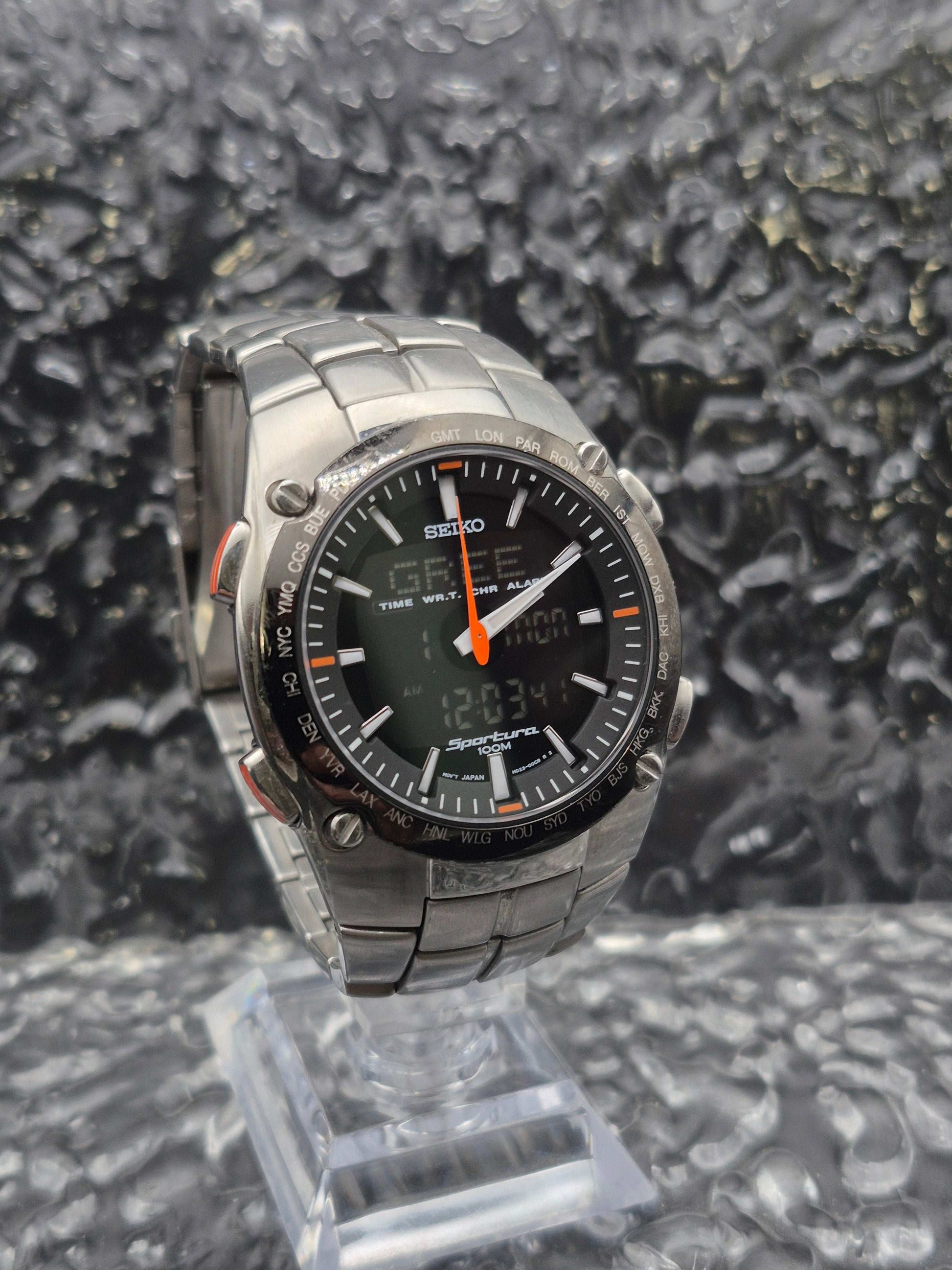 Seiko Sportura Ana-Digi Ref. H023-00C0 Multifunctional Quartz Boxed - Red Robin Watches