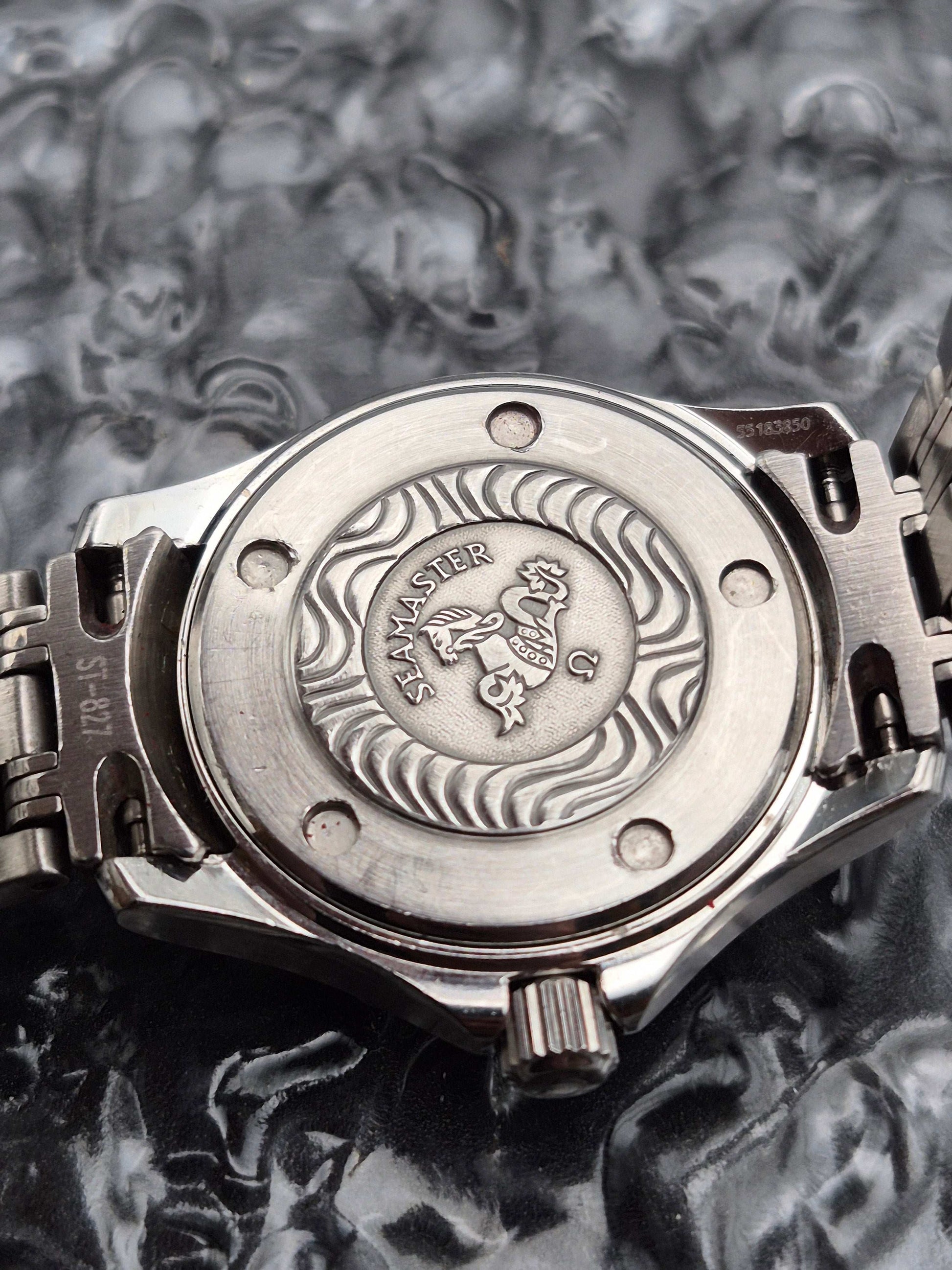 Omega Seamaster 300m Ref. 2583.80.00 Full Set 28mm Diver Quartz