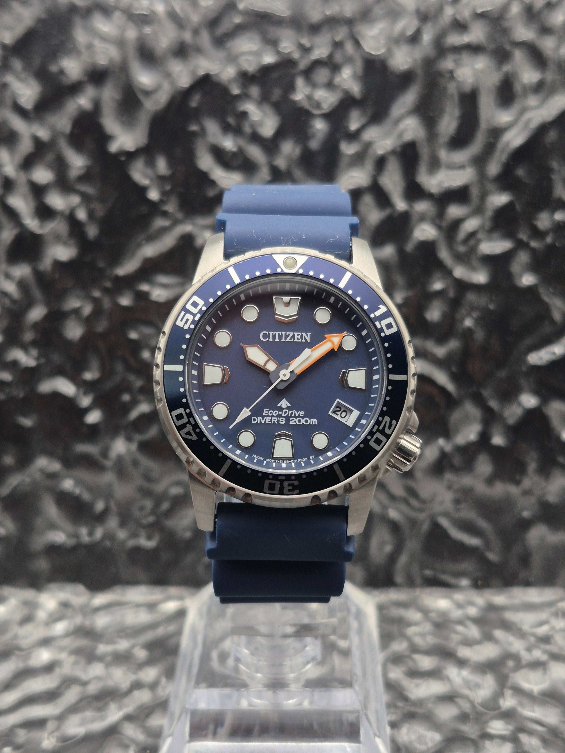 Citizen Promaster Eco-Drive Ref. E168-0029J02 Blue Dial - Red Robin Watches