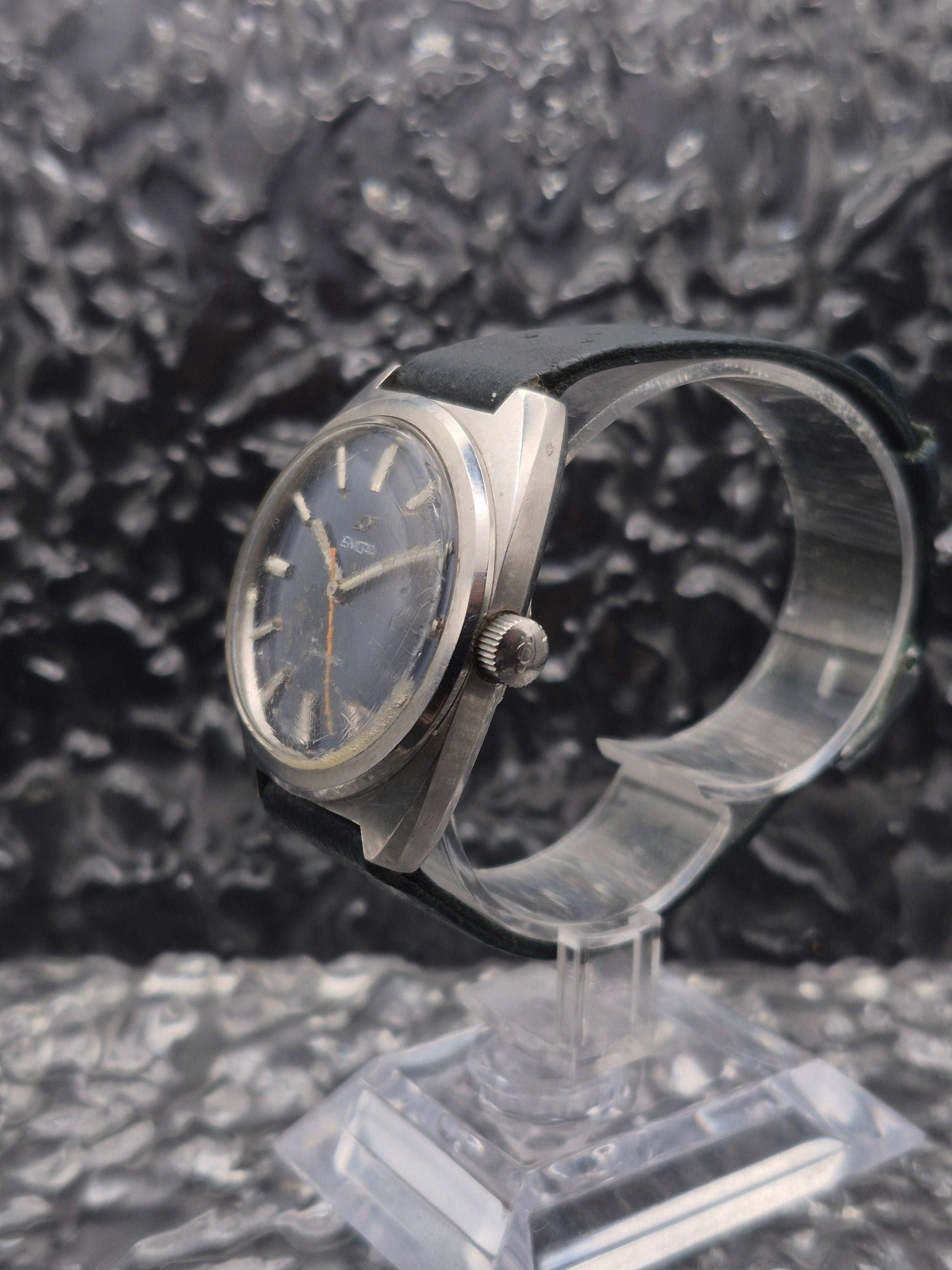 Enicar Sherpa 600 Ref. 160-34-02 Vintage Blue Dial Manual Wound - Red Robin Watches
