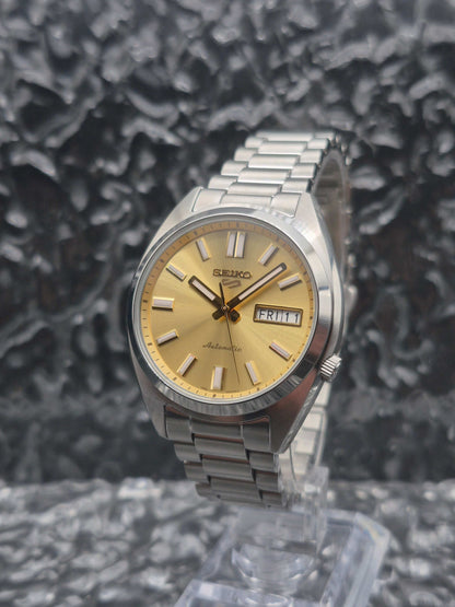 Seiko 5 Sports Ref. SRPL59K1 - 4R36-15M0 Full Set Gold Dial Automatic - Red Robin Watches