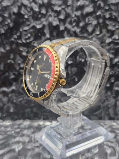 Sandoz Automatic Diver Ref. 1958-D-70-8 Swiss ETA Calibre 25j Two Tone
