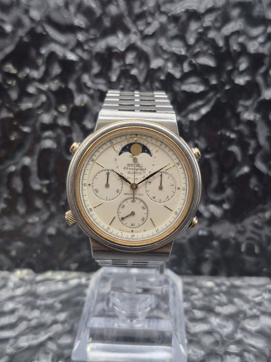 Seiko Sports 100 Moonphase Ref. 7A48-5000 Quartz Chronograph - Red Robin Watches