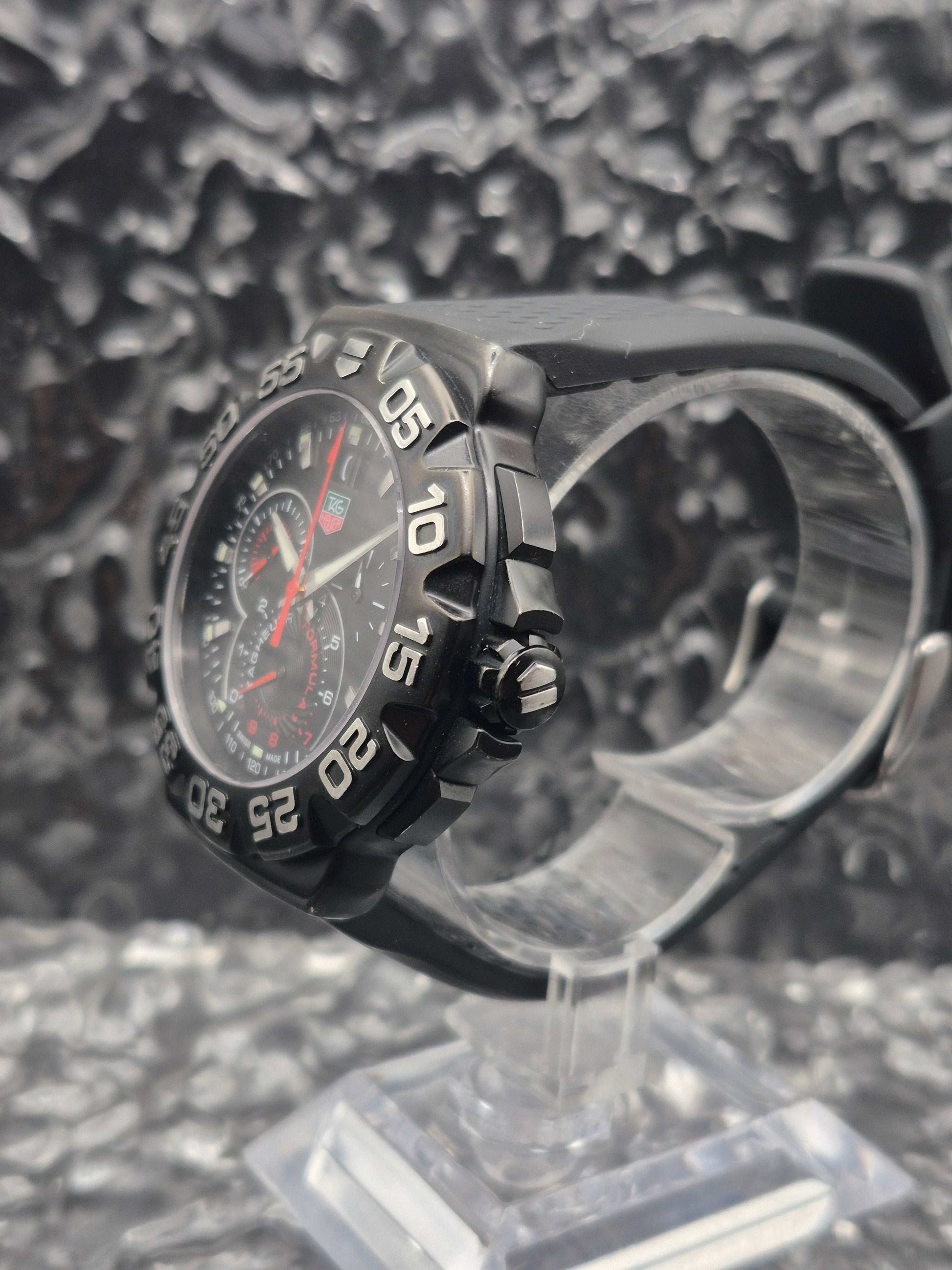 Tag Heuer Formula 1 Ref. CAH1012 Quartz Chronograph Grande Date - Red Robin Watches