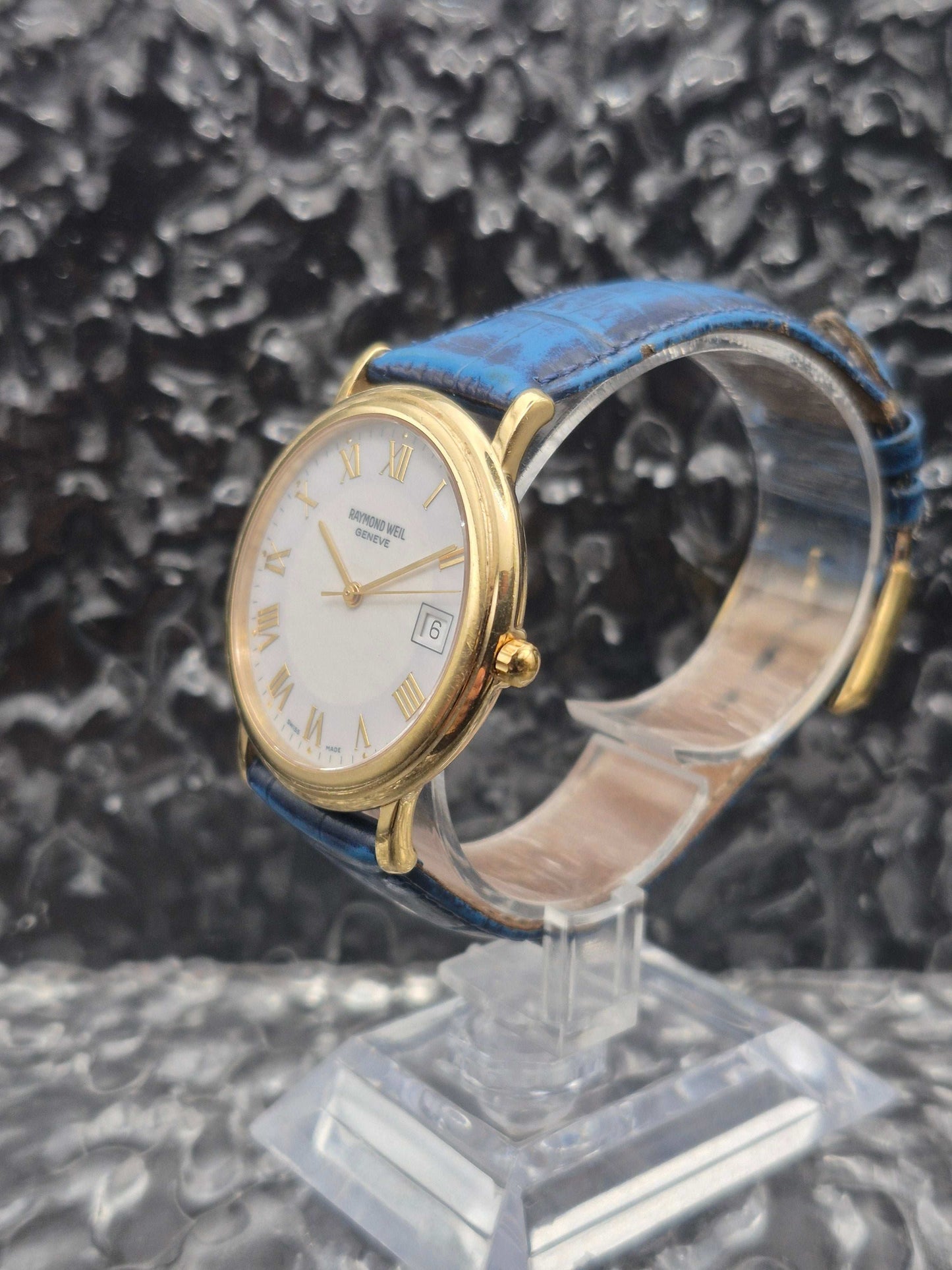 Raymond Weil Ref. 5575 18K EGP Roman Numerals Quartz