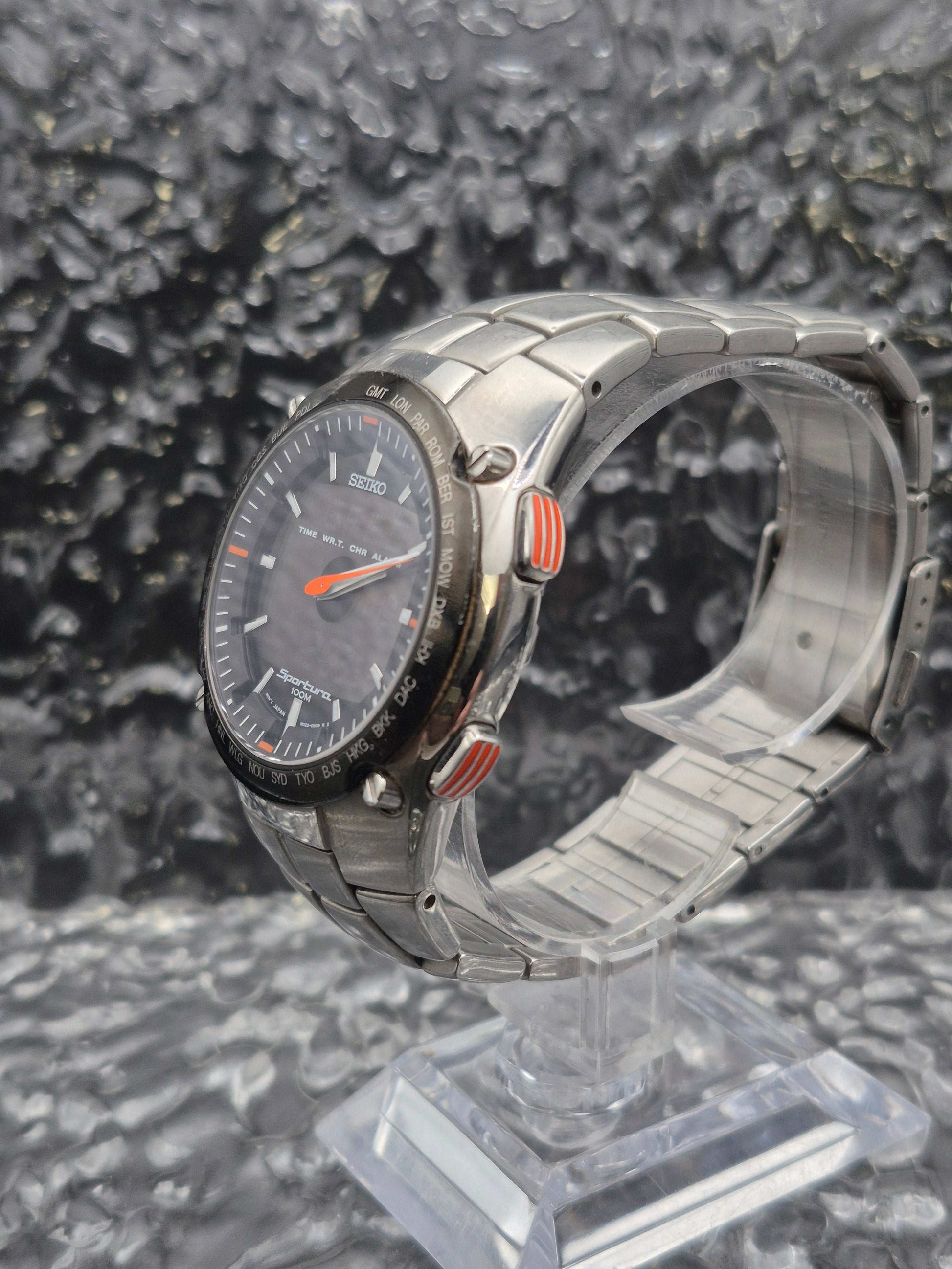 Seiko Sportura Ana-Digi Ref. H023-00C0 Multifunctional Quartz Boxed - Red Robin Watches