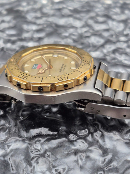 Tag Heuer Professional 200 Meters Mid Size Ref. 935.406 Quartz Diver Two Tone - Red Robin Watches