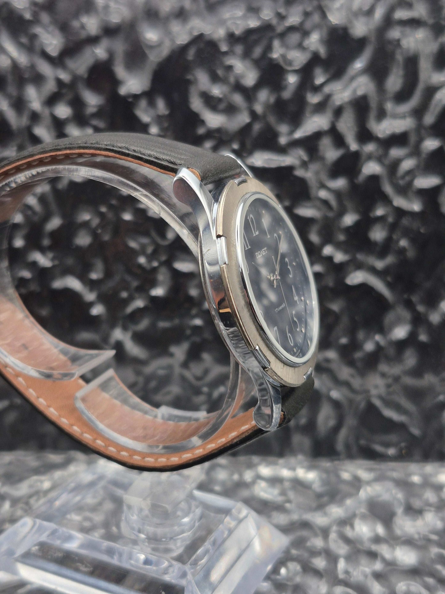 Vintage Poljot Mechanical Men's Watch Made In Russia Black Dial - Red Robin Watches