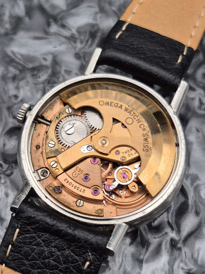 Omega Geneve Ref. 162.009 Automatic Patina Dial Cal. 565 - Red Robin Watches