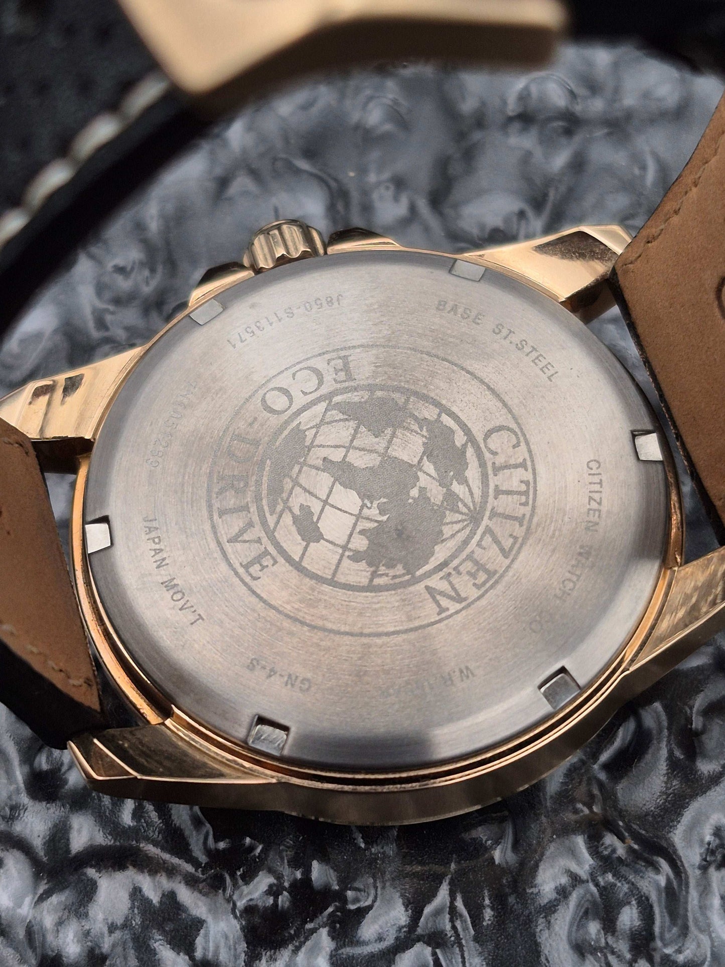 Citizen Eco-Drive Reserve Dial Ref. AW7033-16H Gold Tone Solar - Red Robin Watches