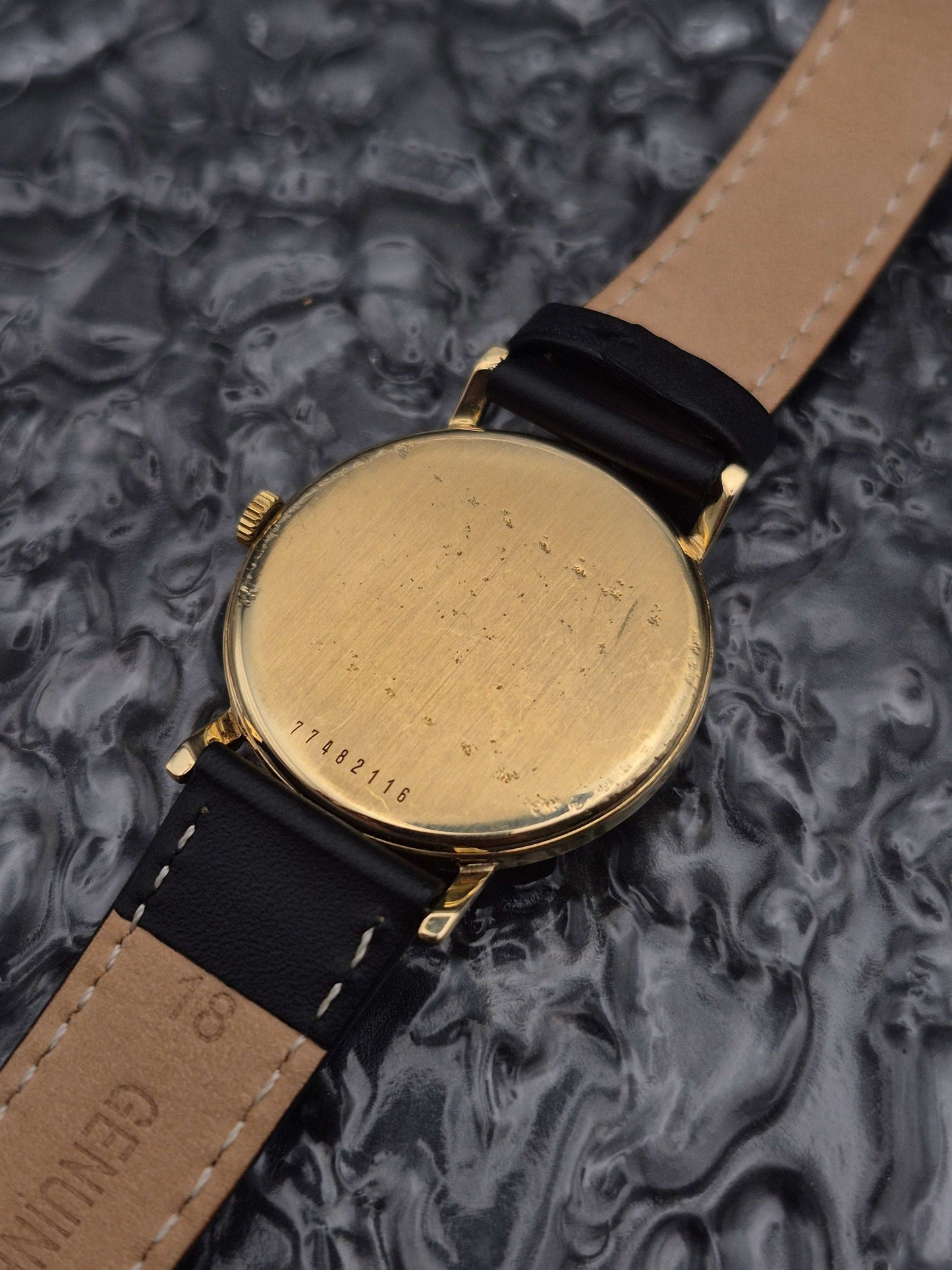 Girard Perregaux Solid Gold Dress Watch 14k 585 Manual Wound Calatrava - Red Robin Watches