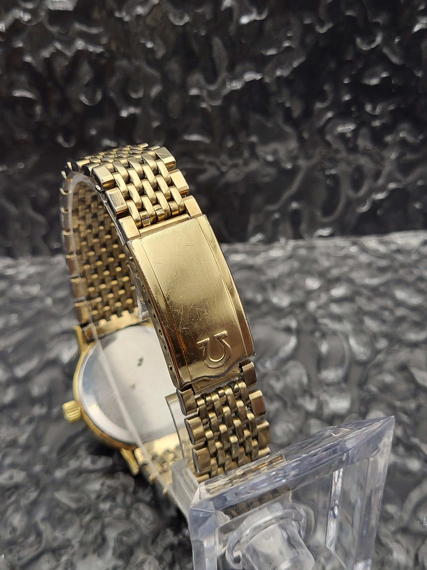 Omega - Ref. 131.004 - Cal. 600 - Manual - Zilveren Wijzerplaat - Goudkleurig - Red Robin Watches