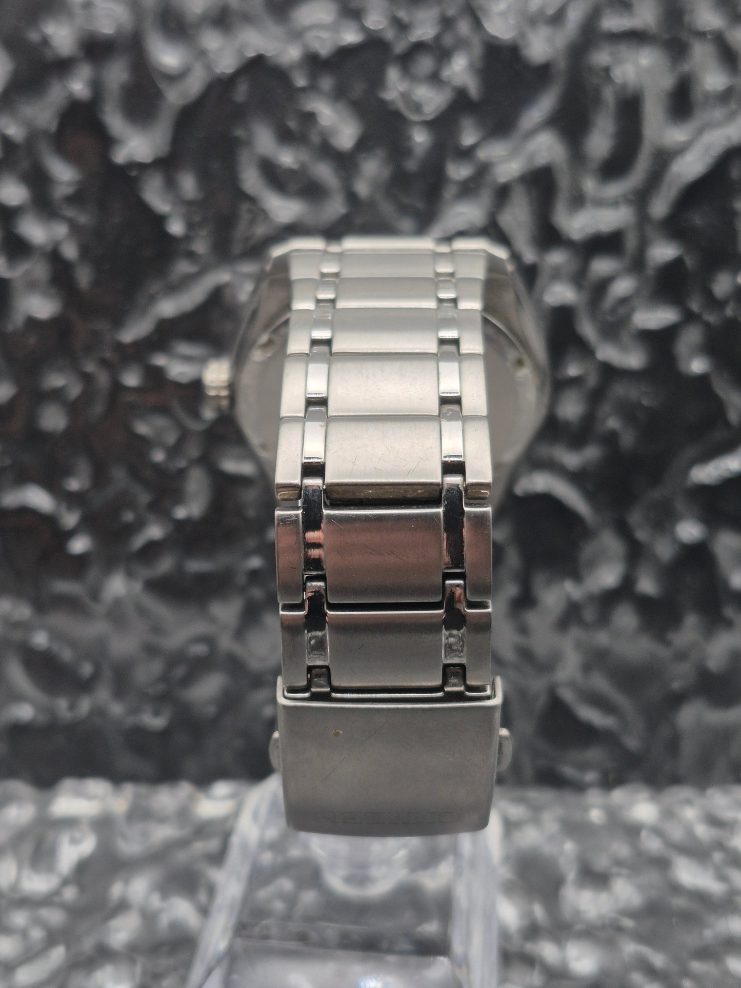 Citizen Titanium Eco-Drive Ref. AW1240-57L Full Set Solar - Red Robin Watches