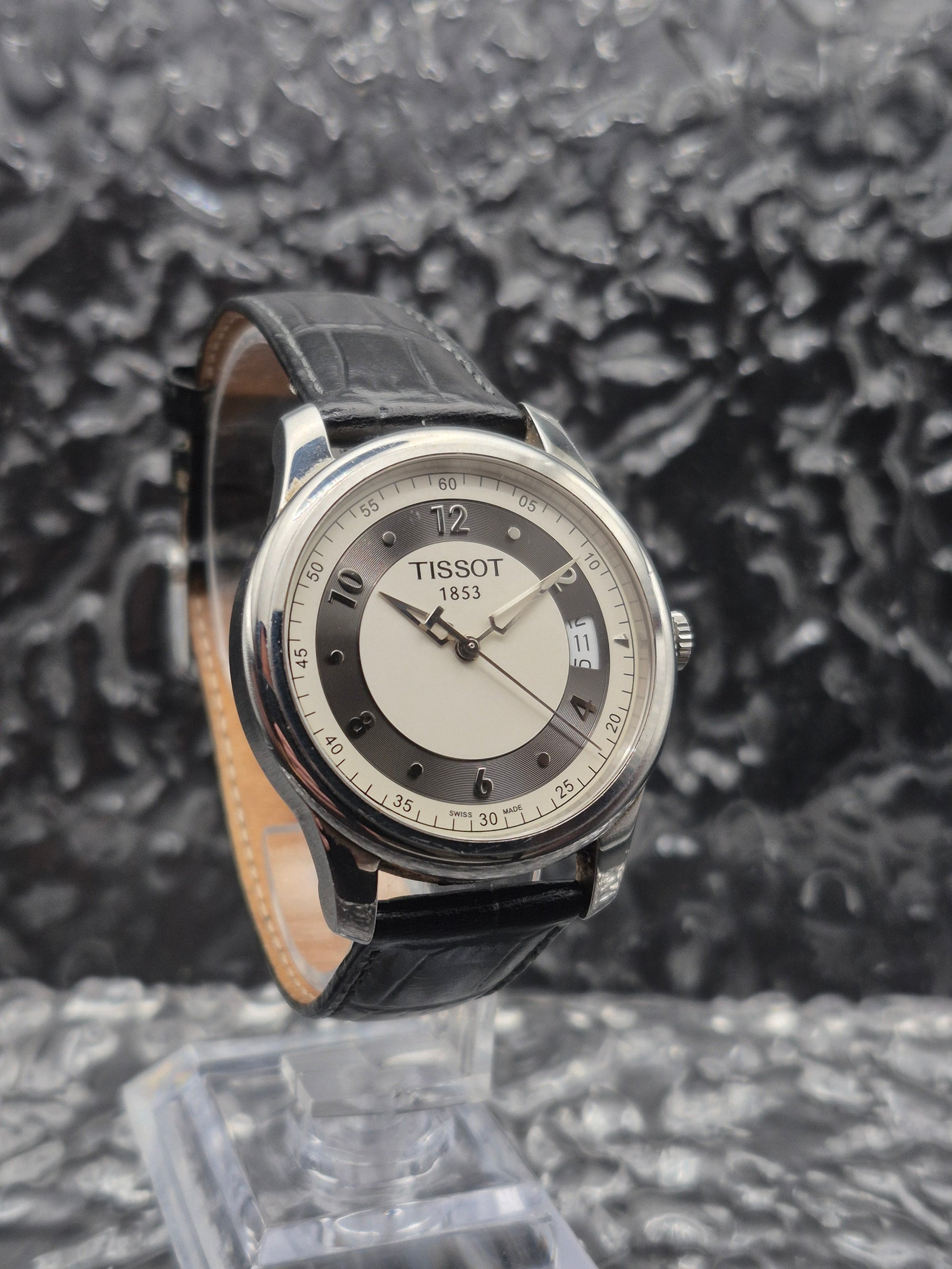 Tissot Classic Tuxedo Dial Ref. Q160/260 Quartz - Red Robin Watches