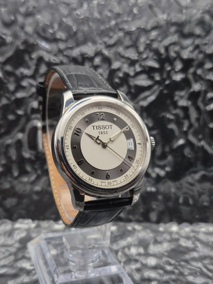 Tissot Classic Tuxedo Dial Ref. Q160/260 Quartz - Red Robin Watches